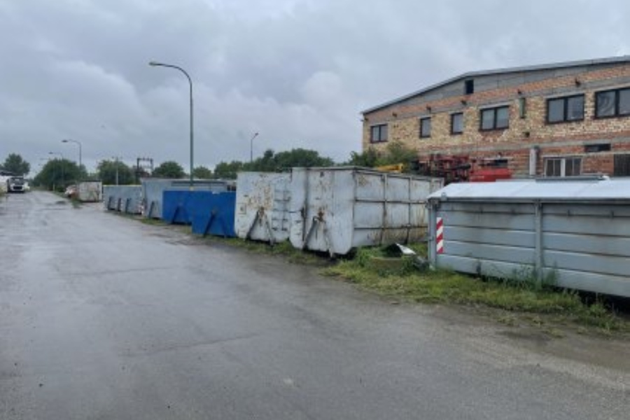 Přistavění a odvoz kontejneru