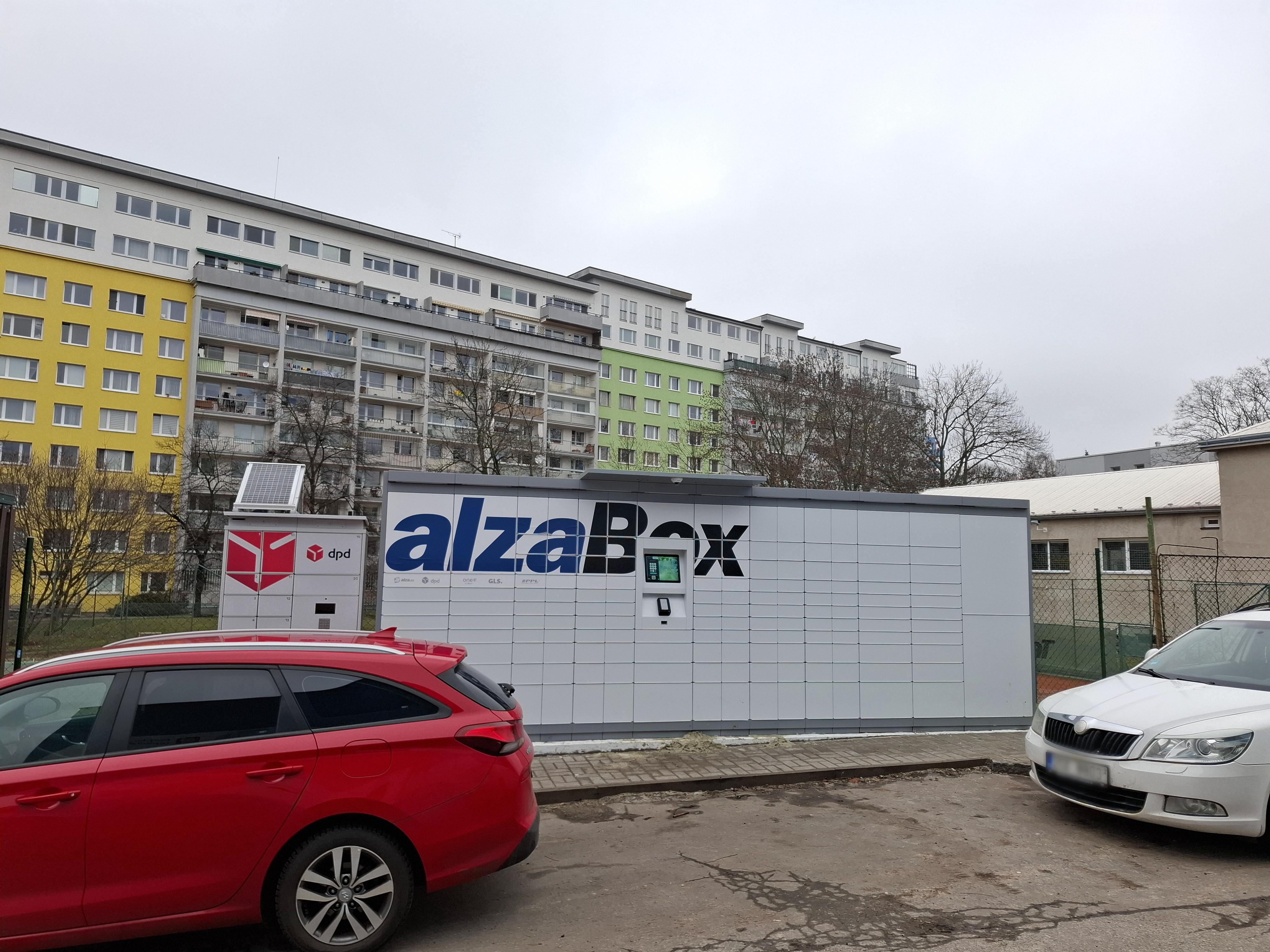 AlzaBox