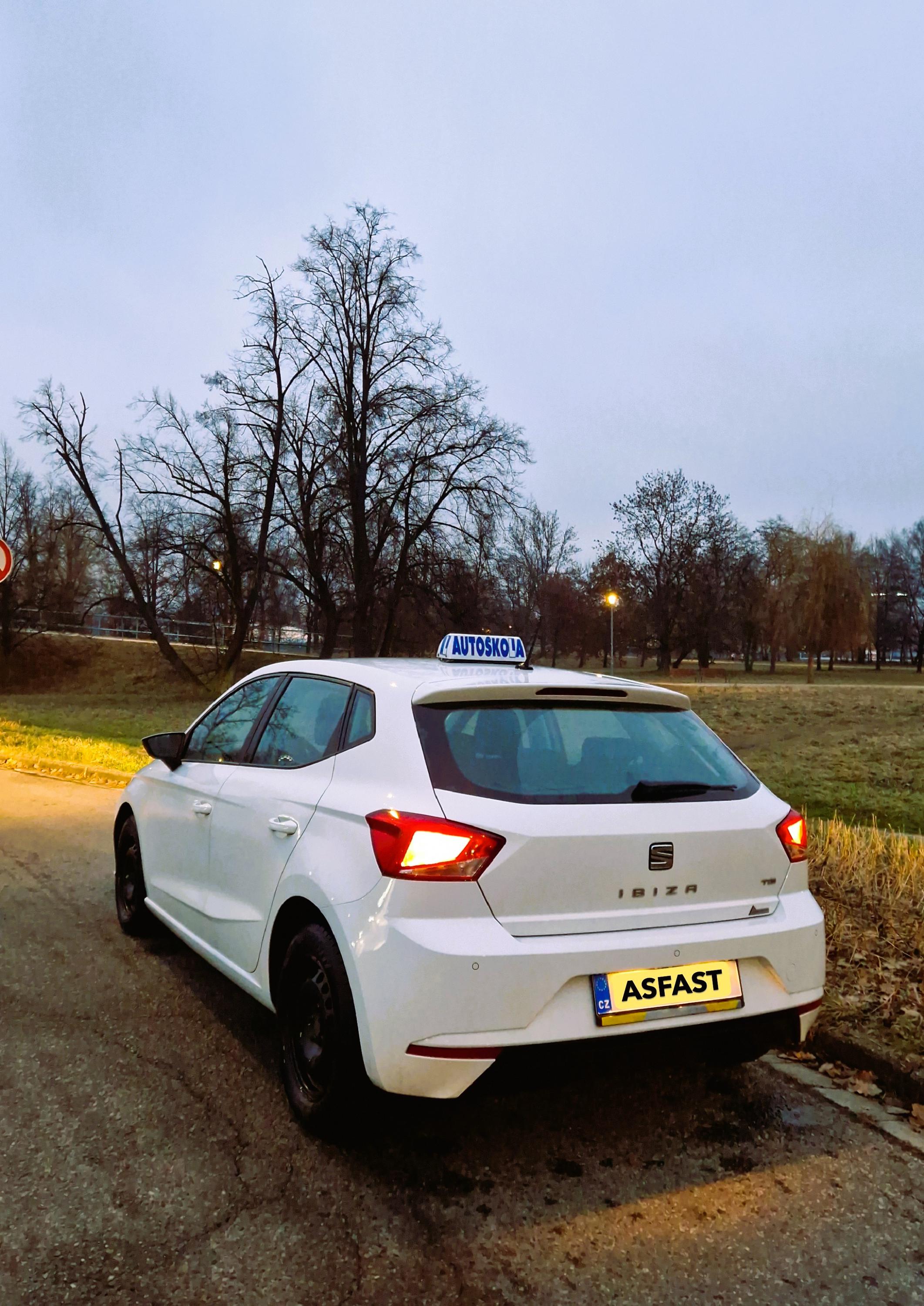 Autoškola Fast foto 3