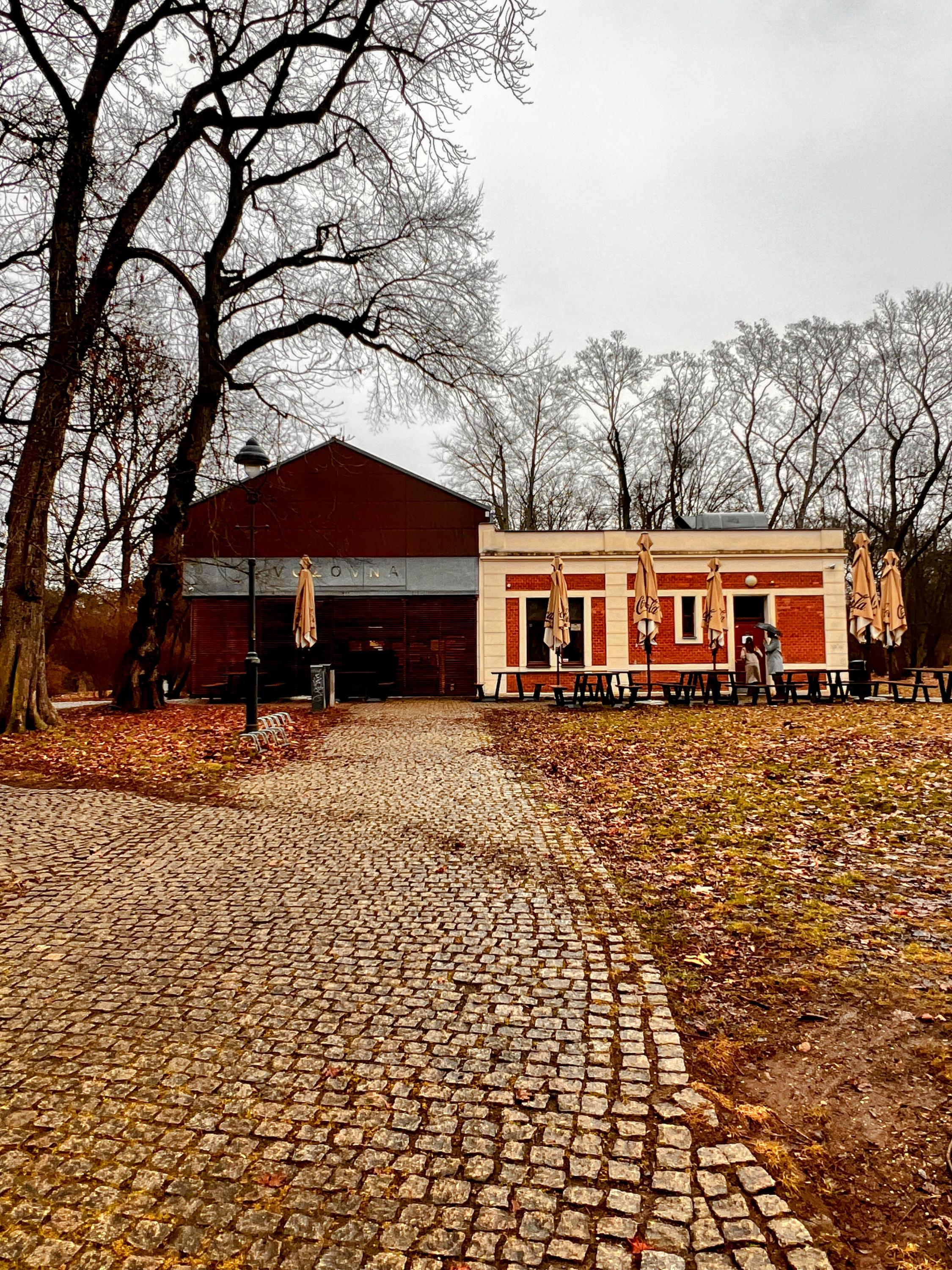 Bistro Vozovna-Stromovka foto 2