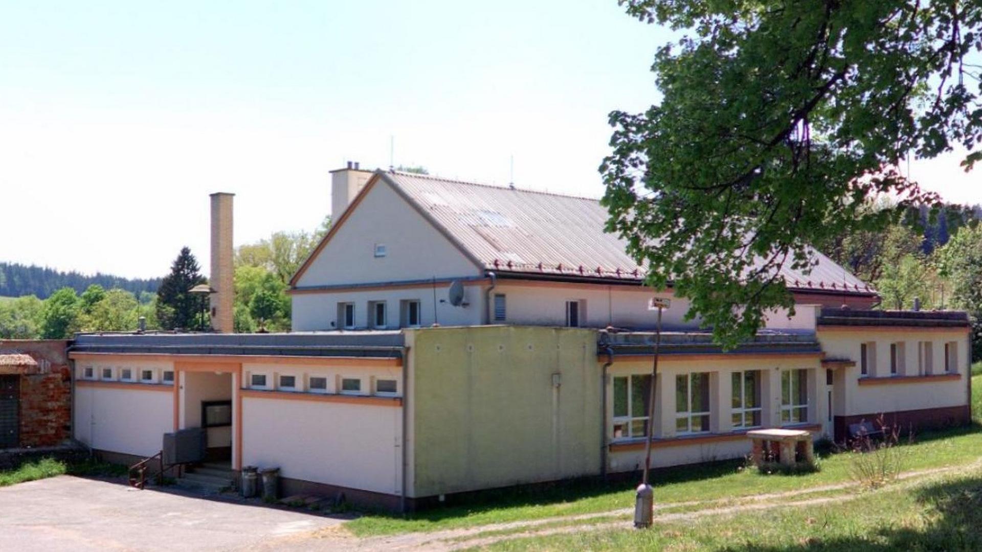 Kulturní dům - Bartošovice v Orlických horách