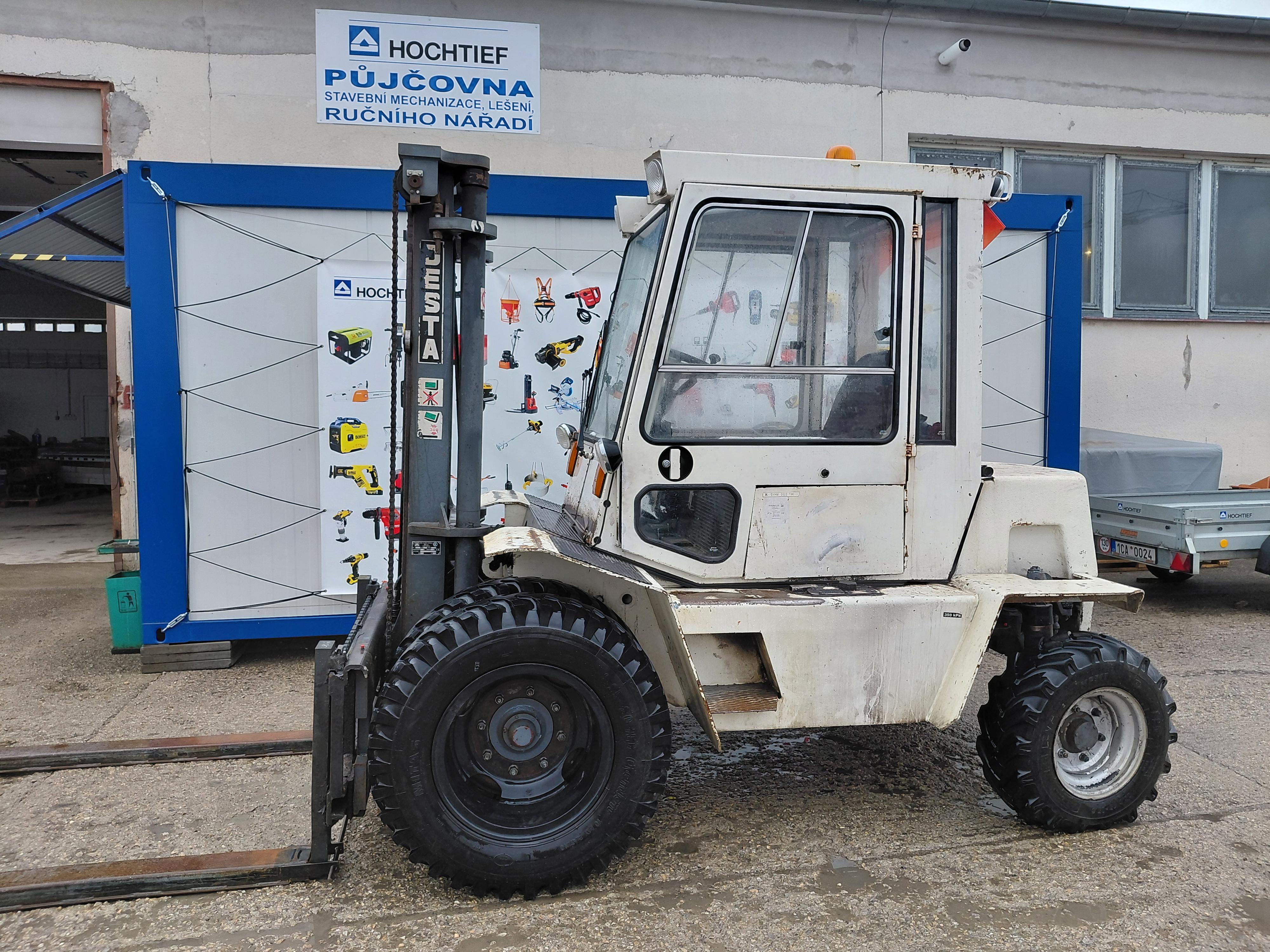 Půjčovna nářadí, mechanizace a pojízdného lešení