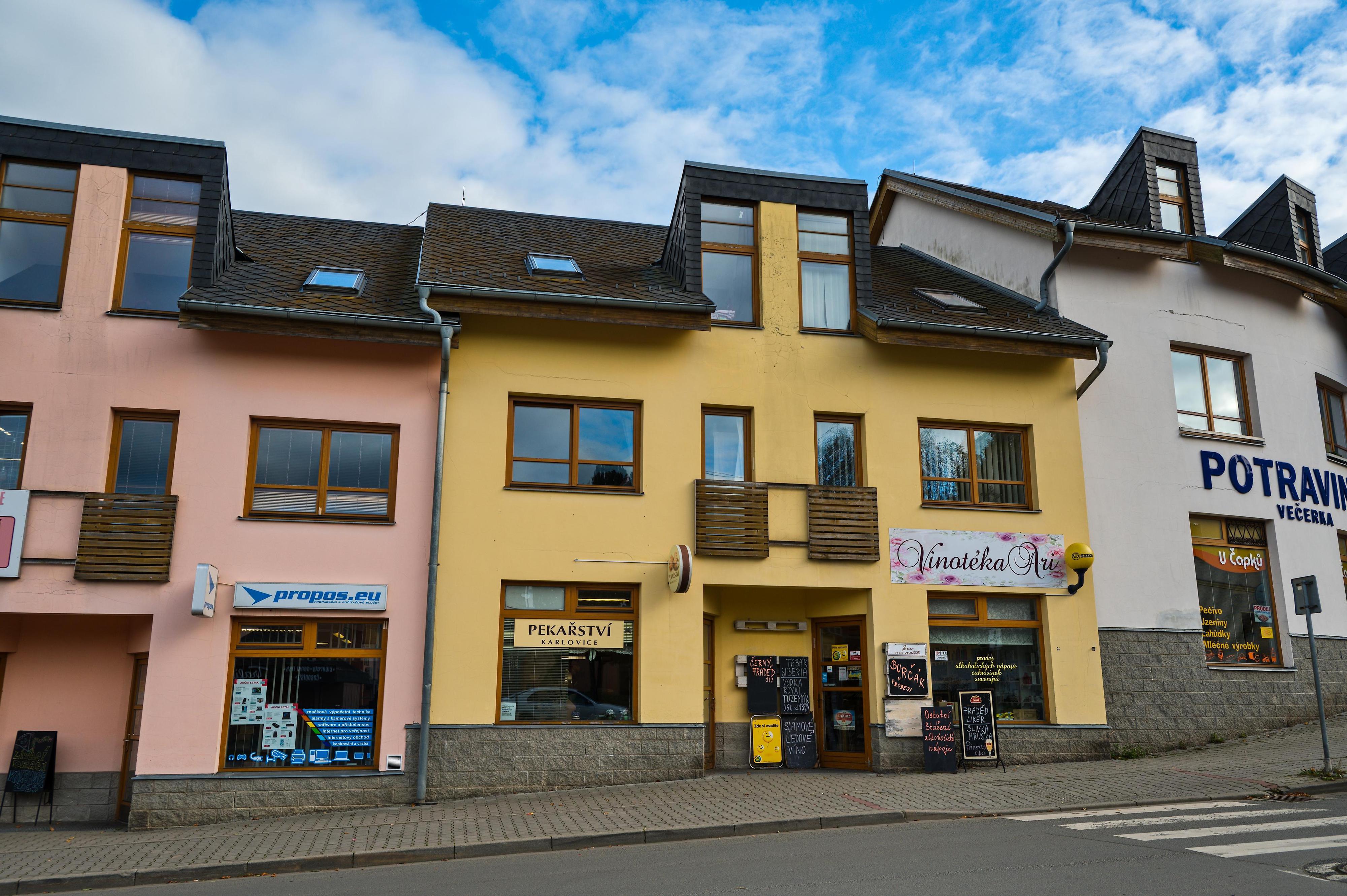 PEKAŘSTVÍ KARLOVICE, s.r.o.