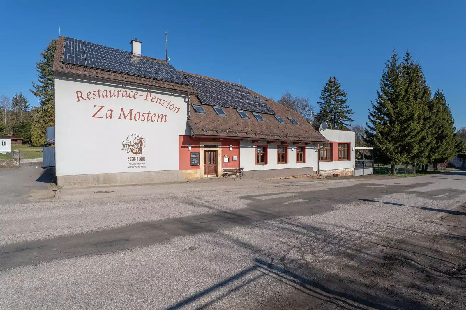 Restaurace a Penzion Za Mostem foto 6