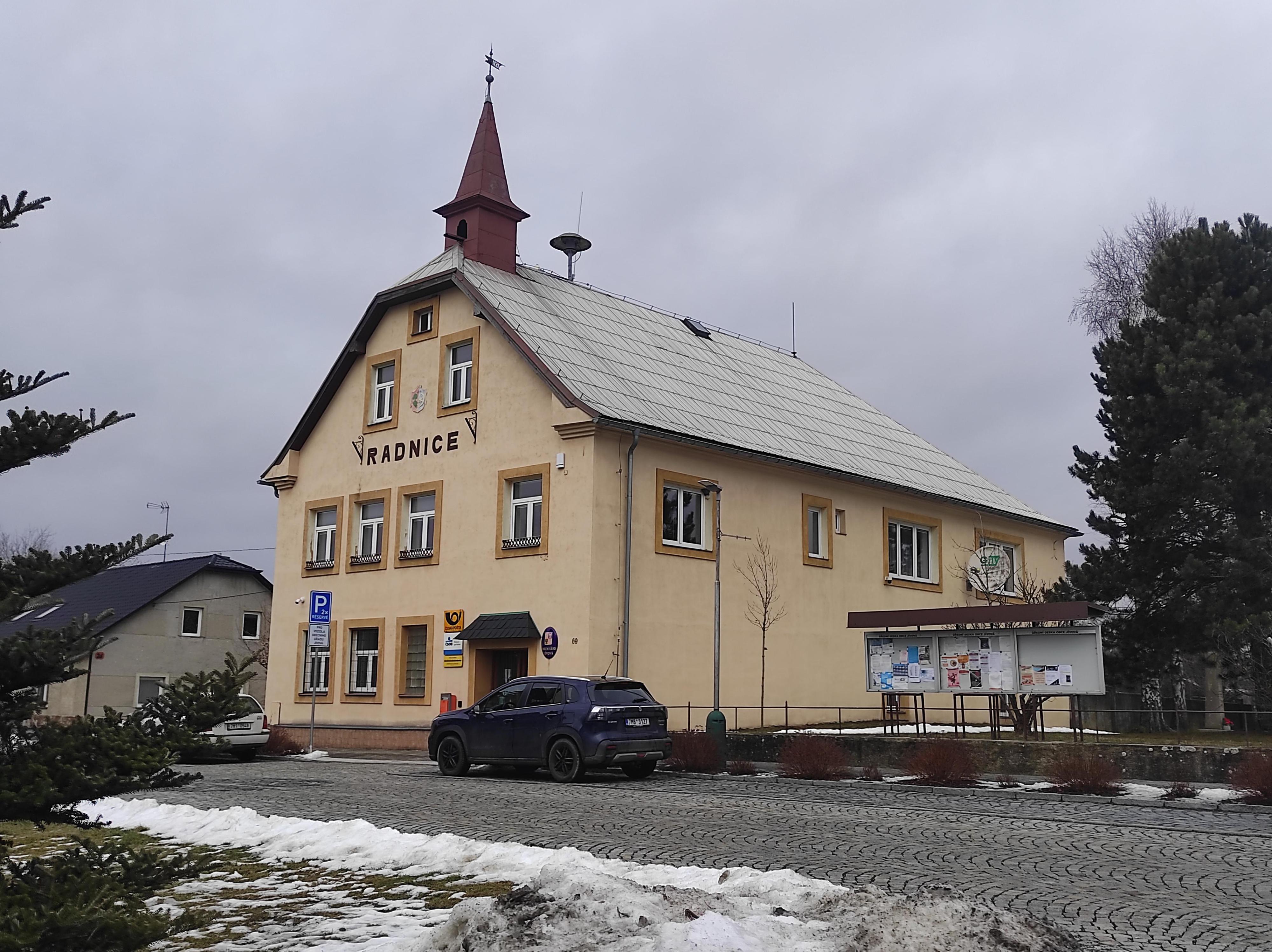 Jívová - obecní úřad foto 2
