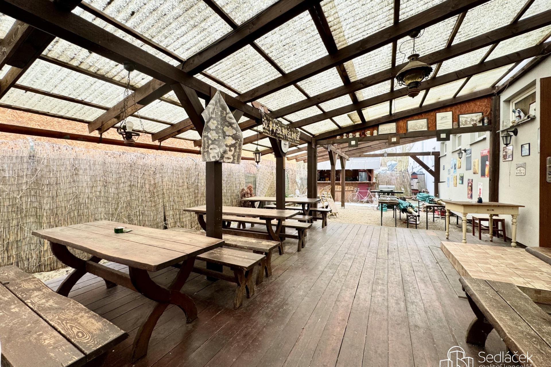 Pronájem obchodního prostoru 166 m², Sokolov