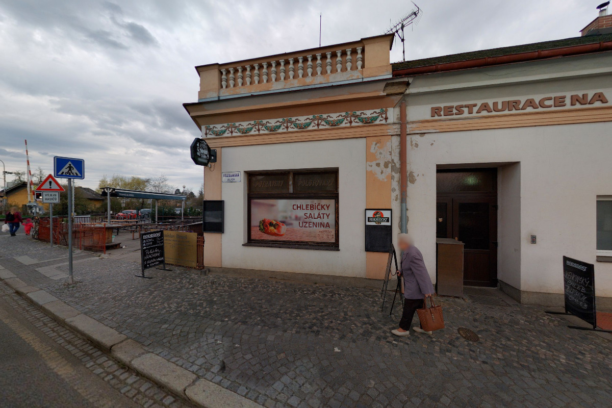 Polotovary - Pavel Bartoš