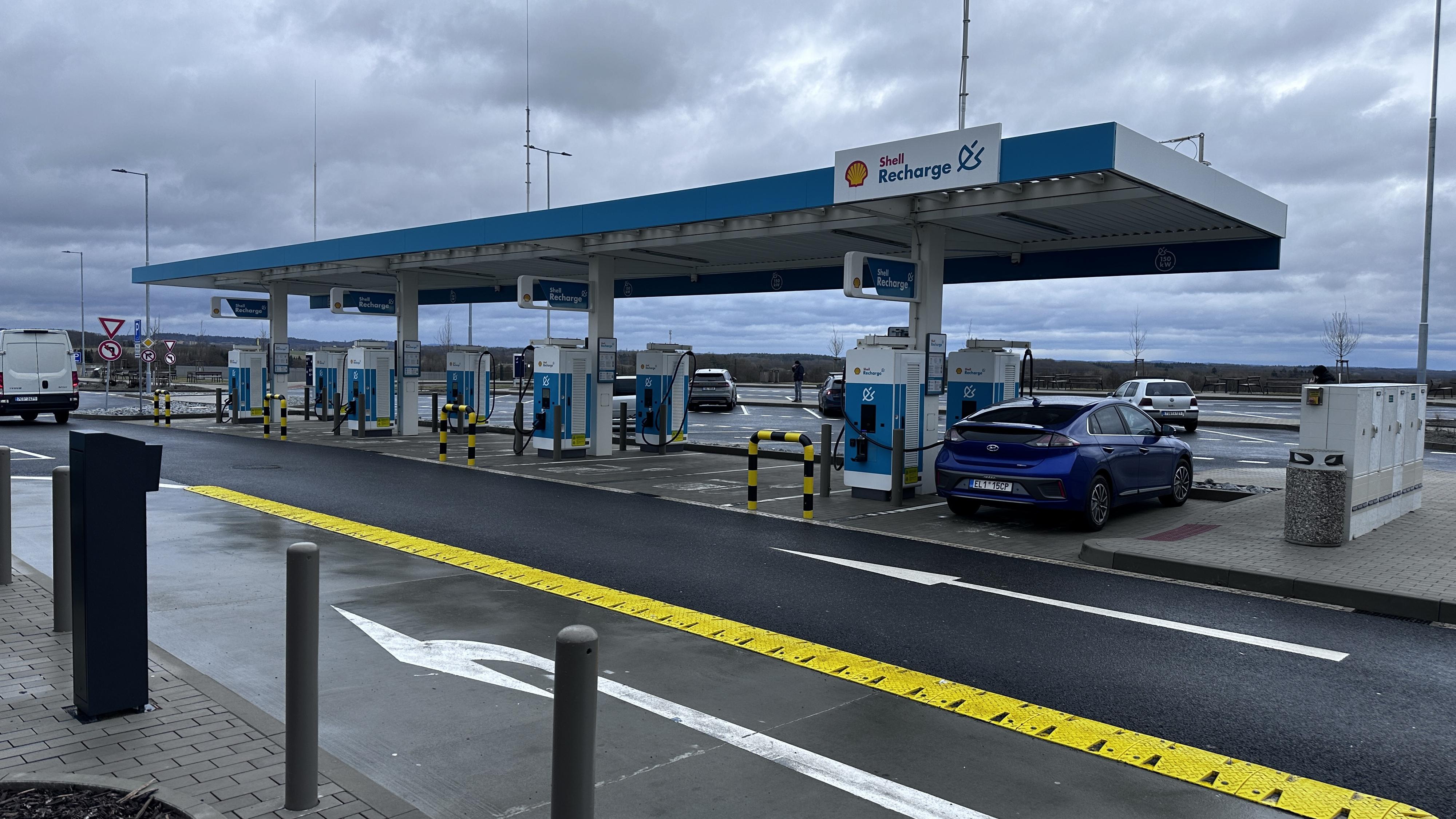Nabíjecí stanice Shell foto 3
