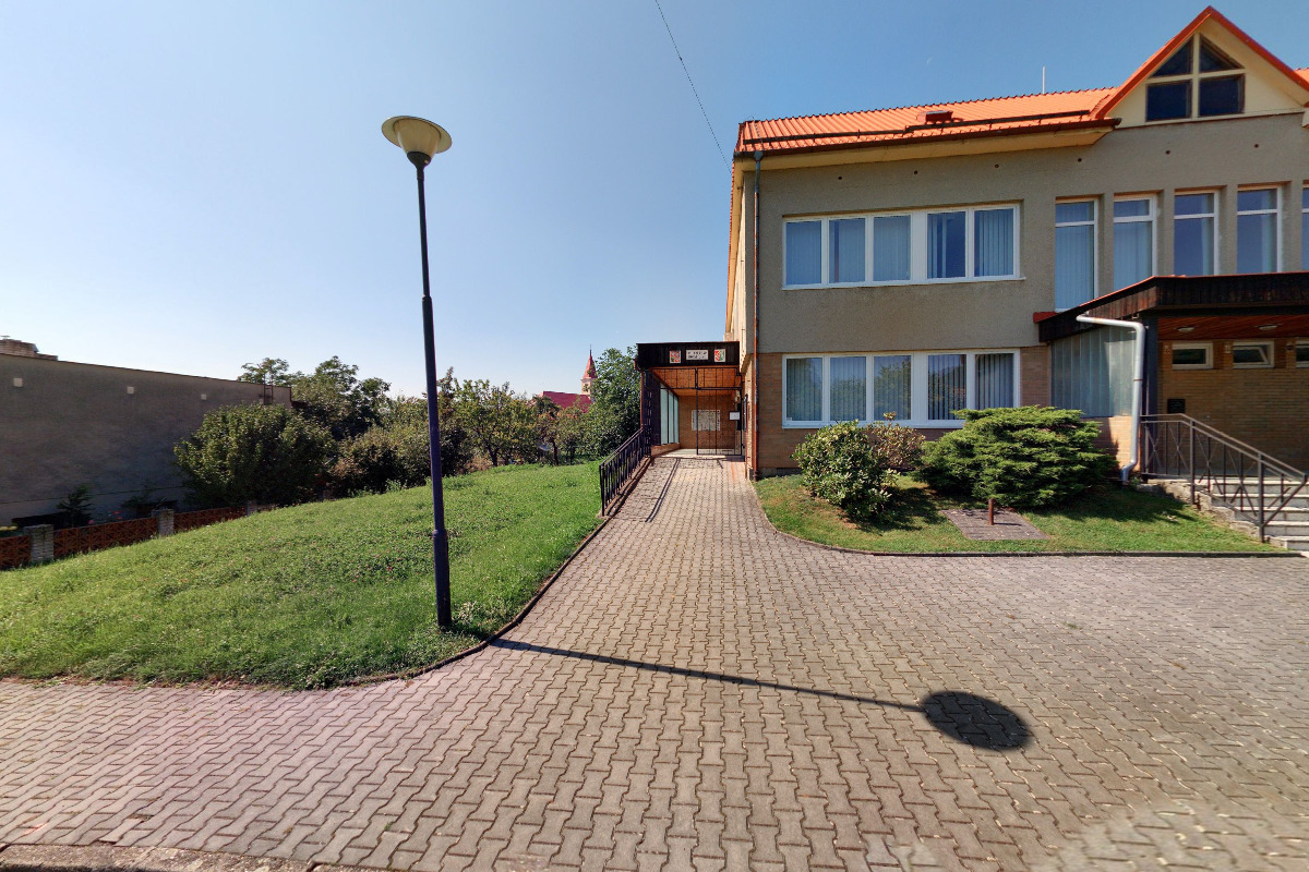 Dolní Újezd - obecní úřad foto 3