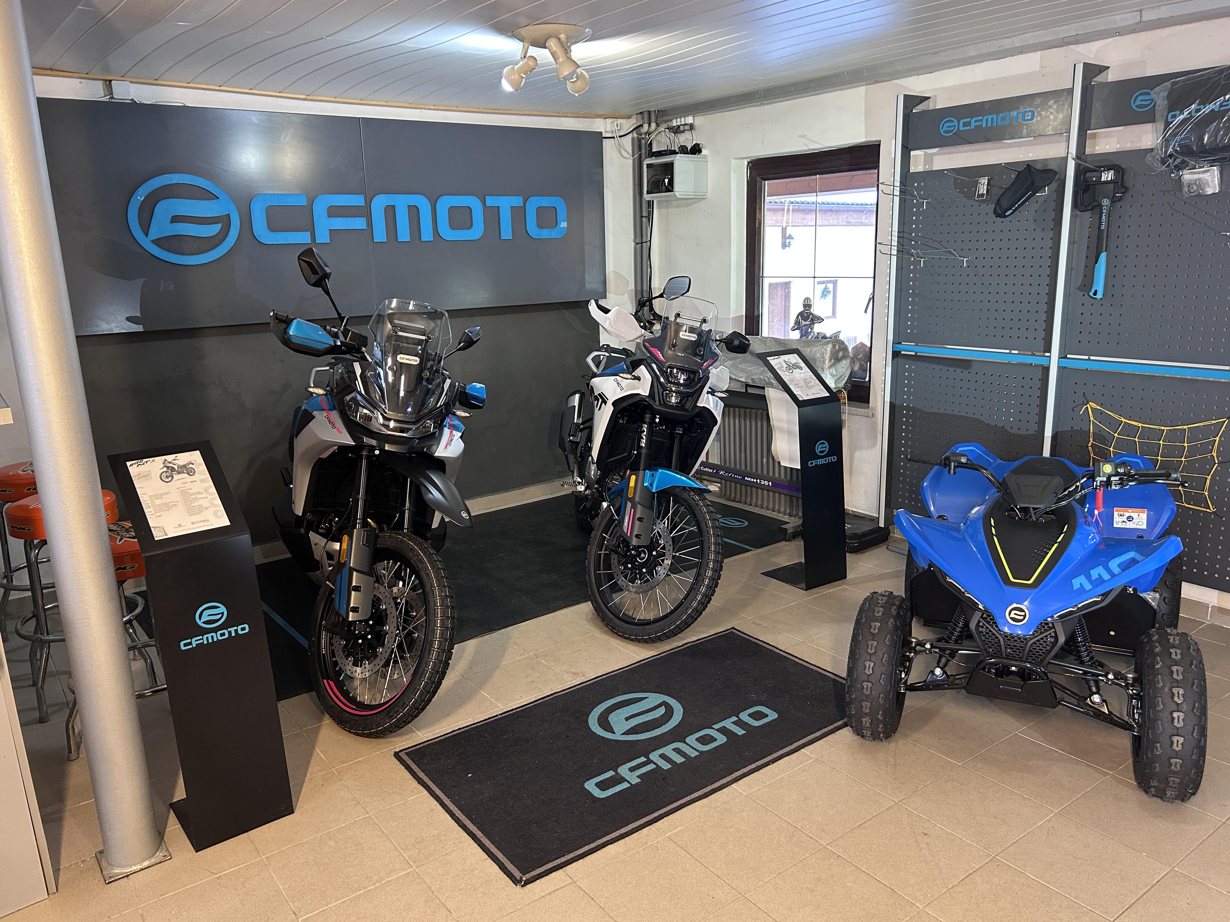 Prodej sněžných skútrů Miloš Dvořák