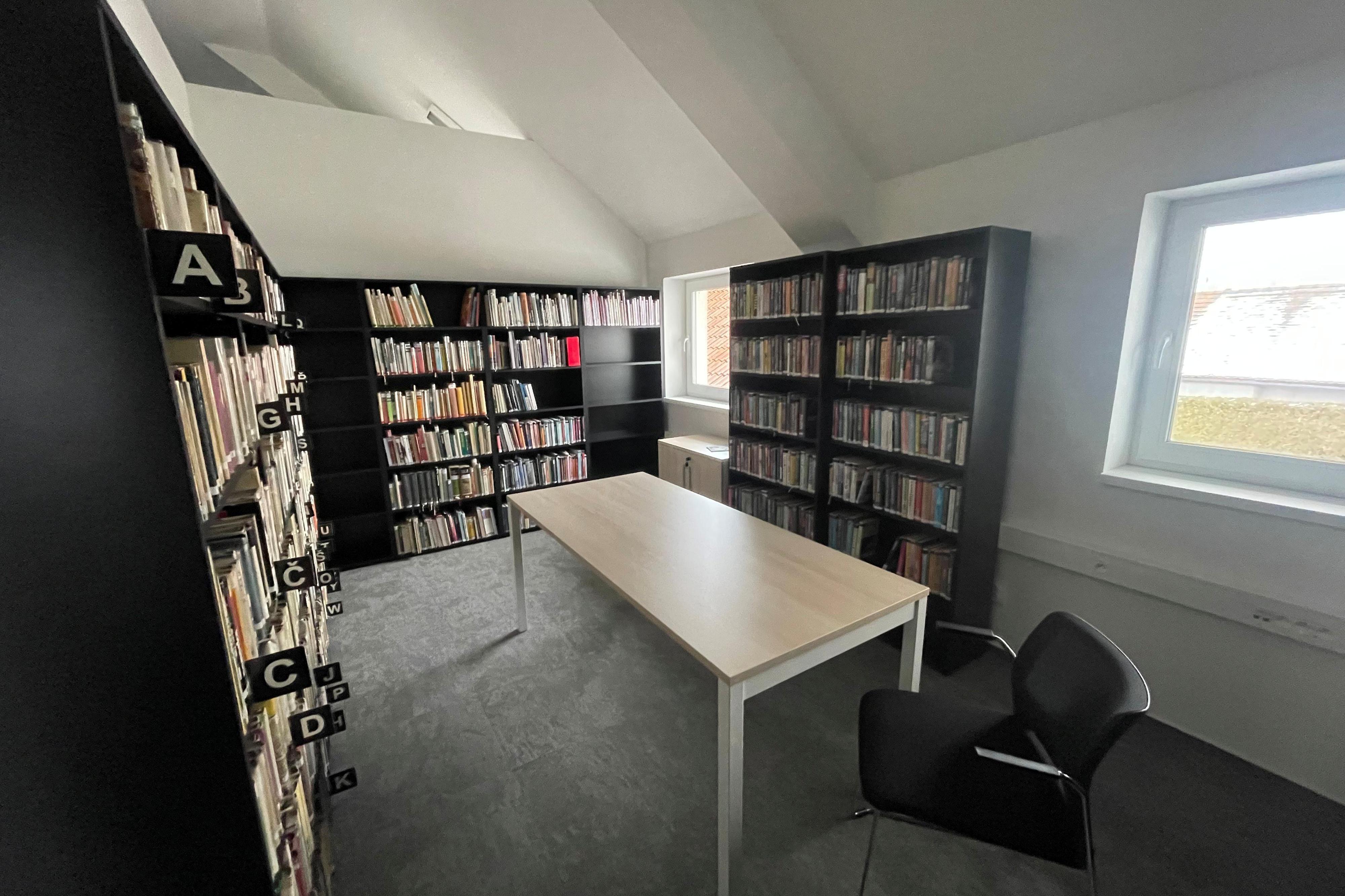 Obecní knihovna Srnojedy