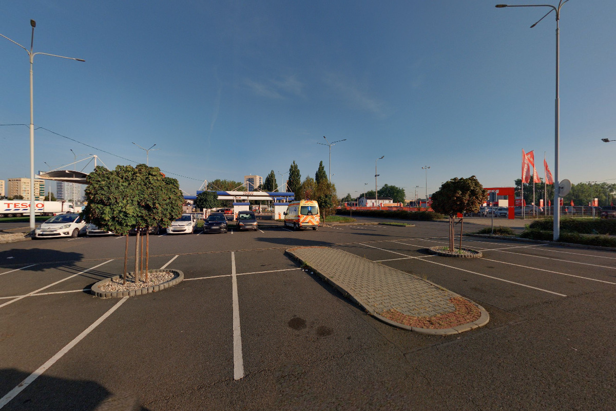 FIRST CARWASH foto 2