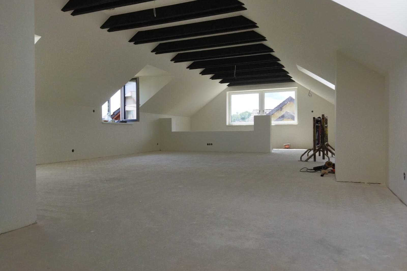 Lukáš Starý - Rekonstrukce a stavební práce