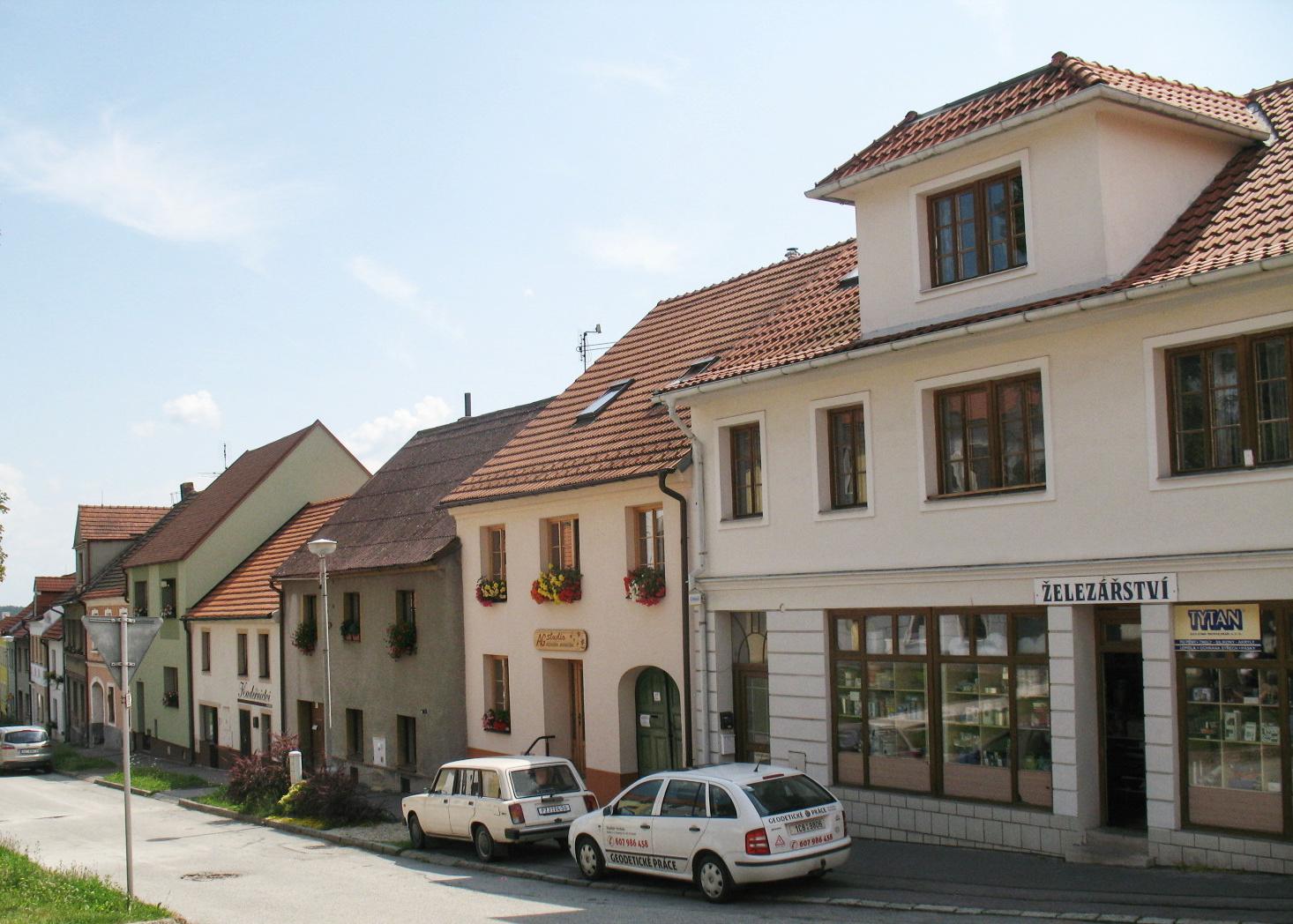 Kadeřnické a nehtové studio Andrea