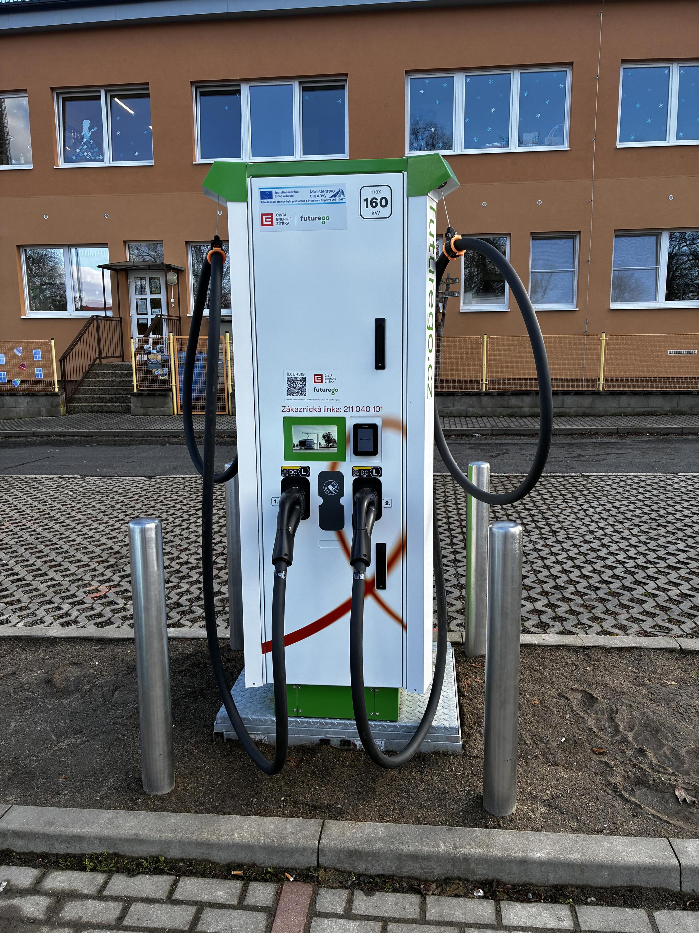 Dobíjecí stanice ČEZ foto 2