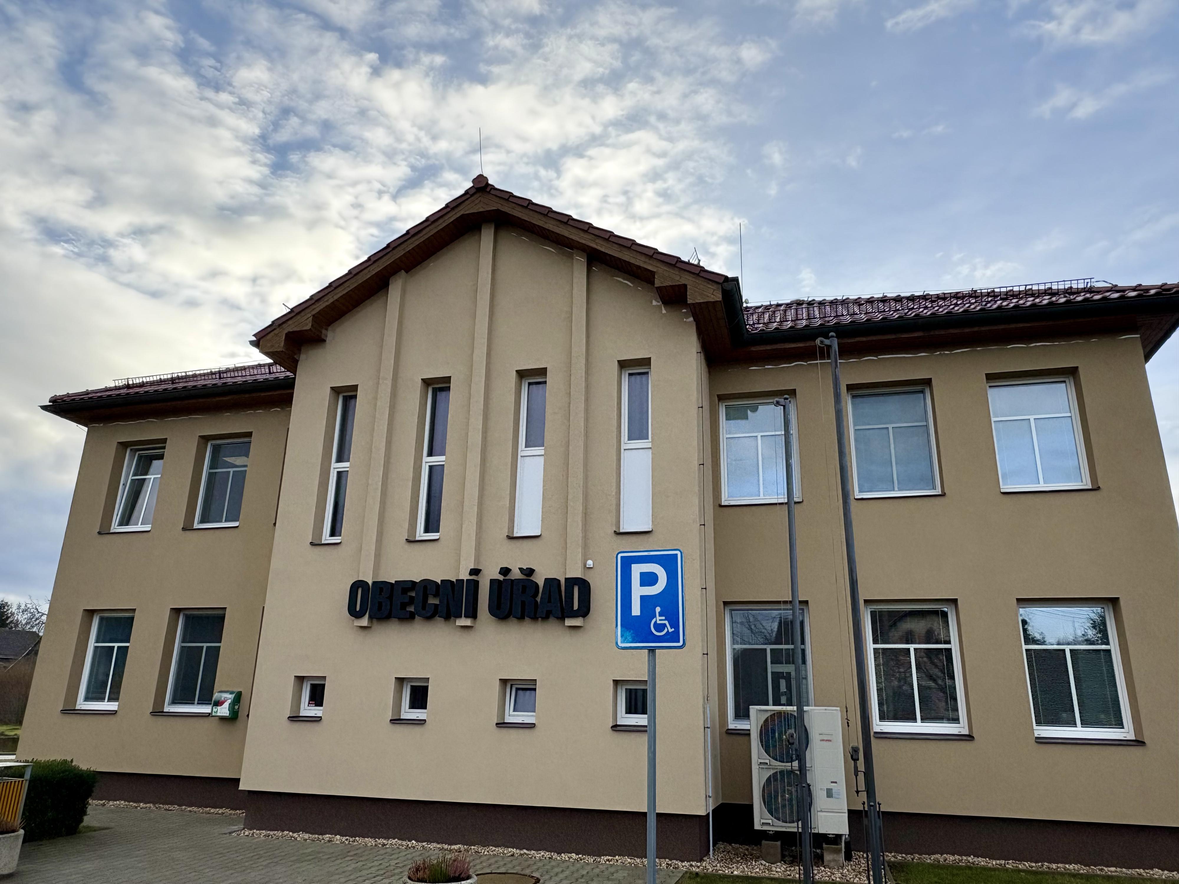 Obecní úřad Lodín foto 5
