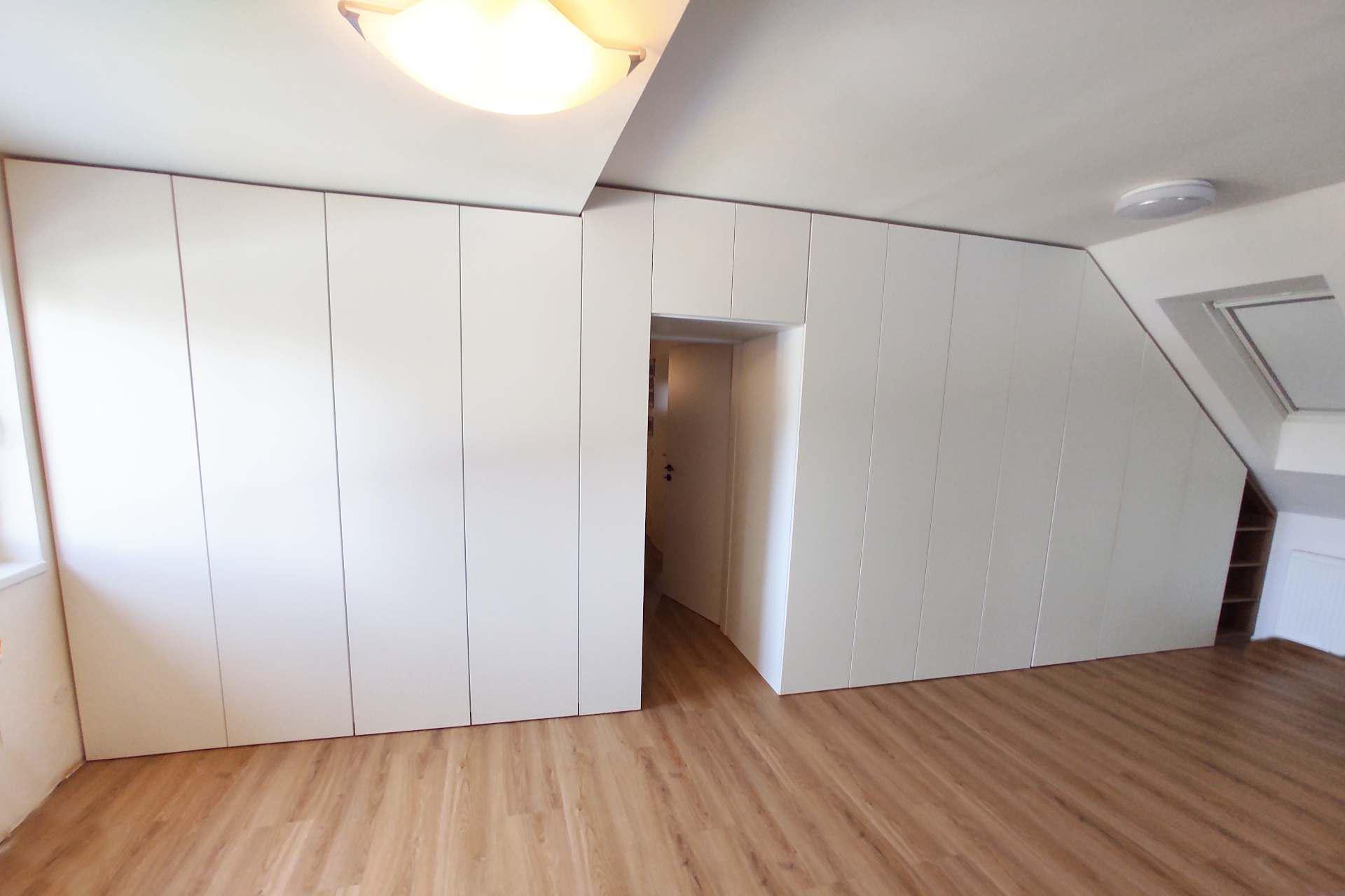 Vestavené skříně na míru