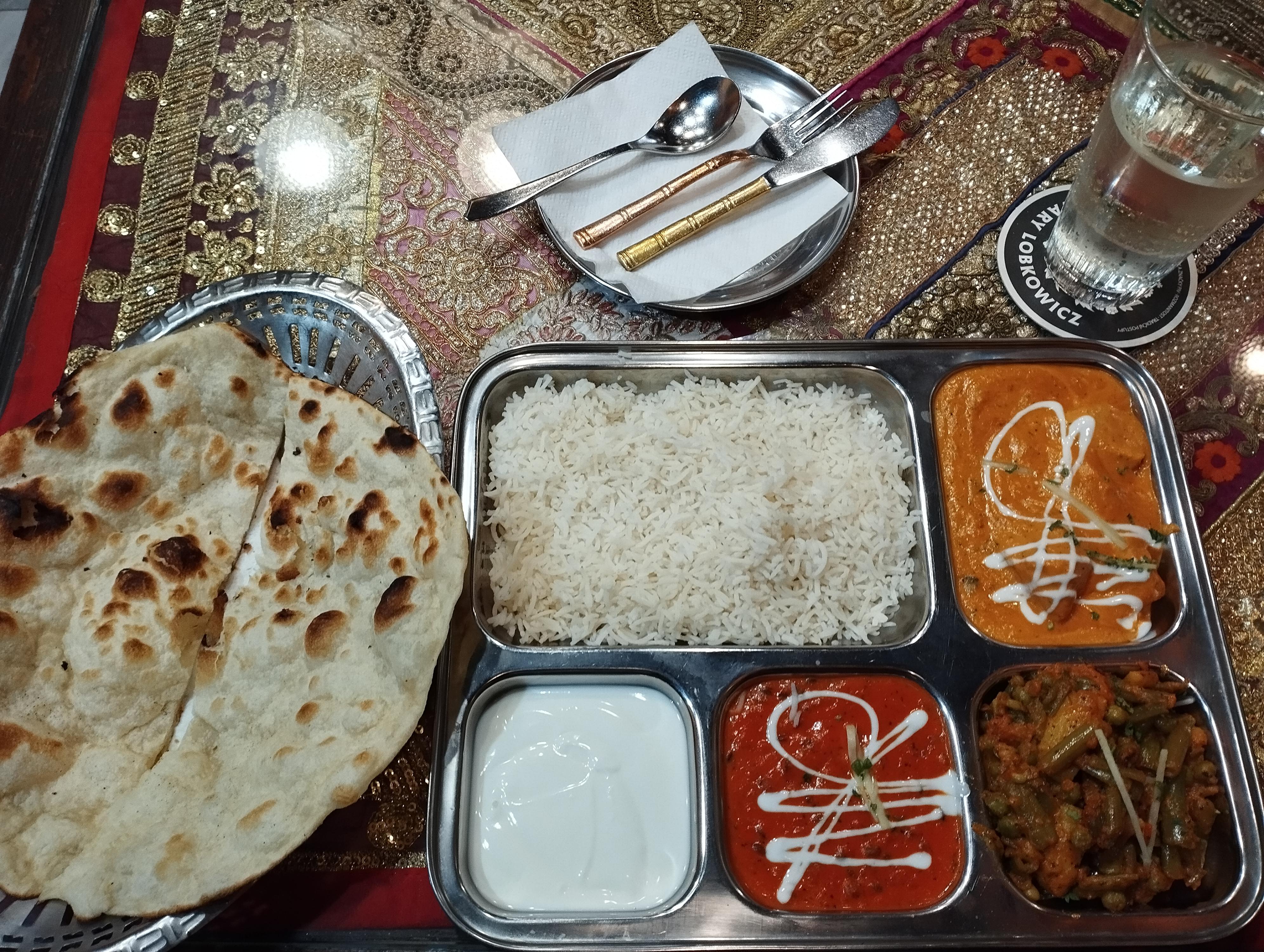 Indická restaurace Tandoor foto 2