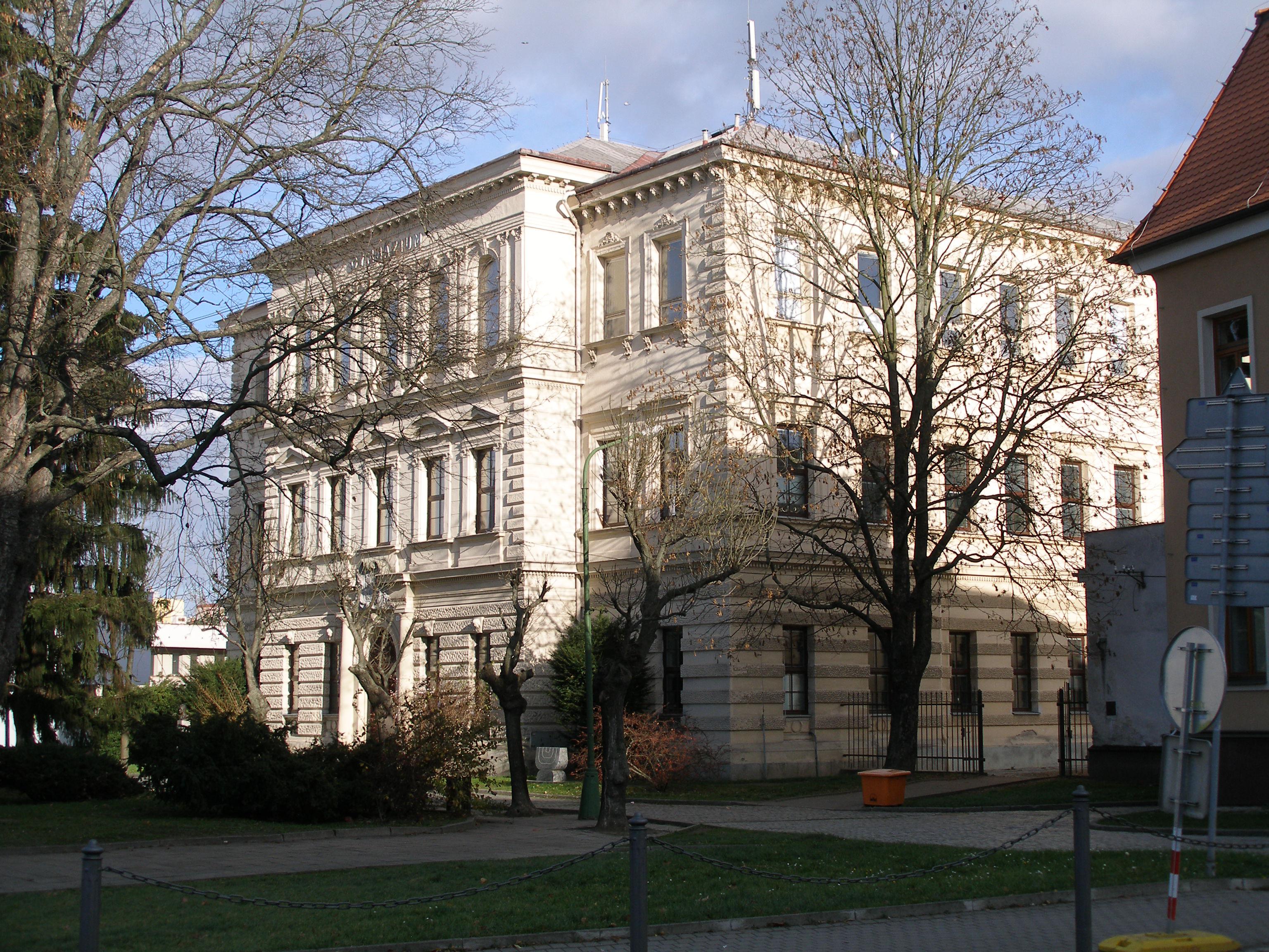 Gymnázium Třebíč foto 3