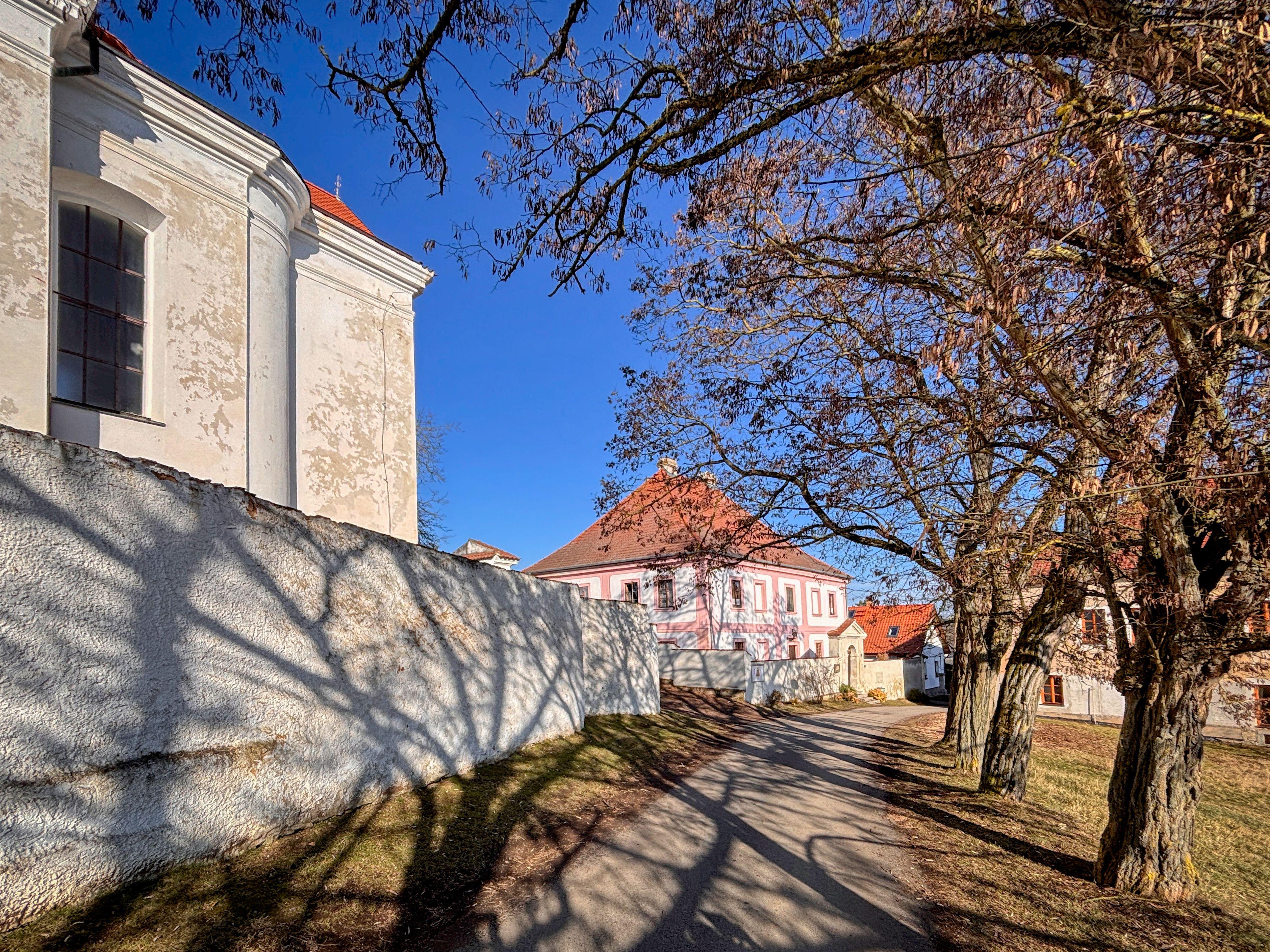 Fara Prusiny - Koinonia Jan Křtitel foto 2
