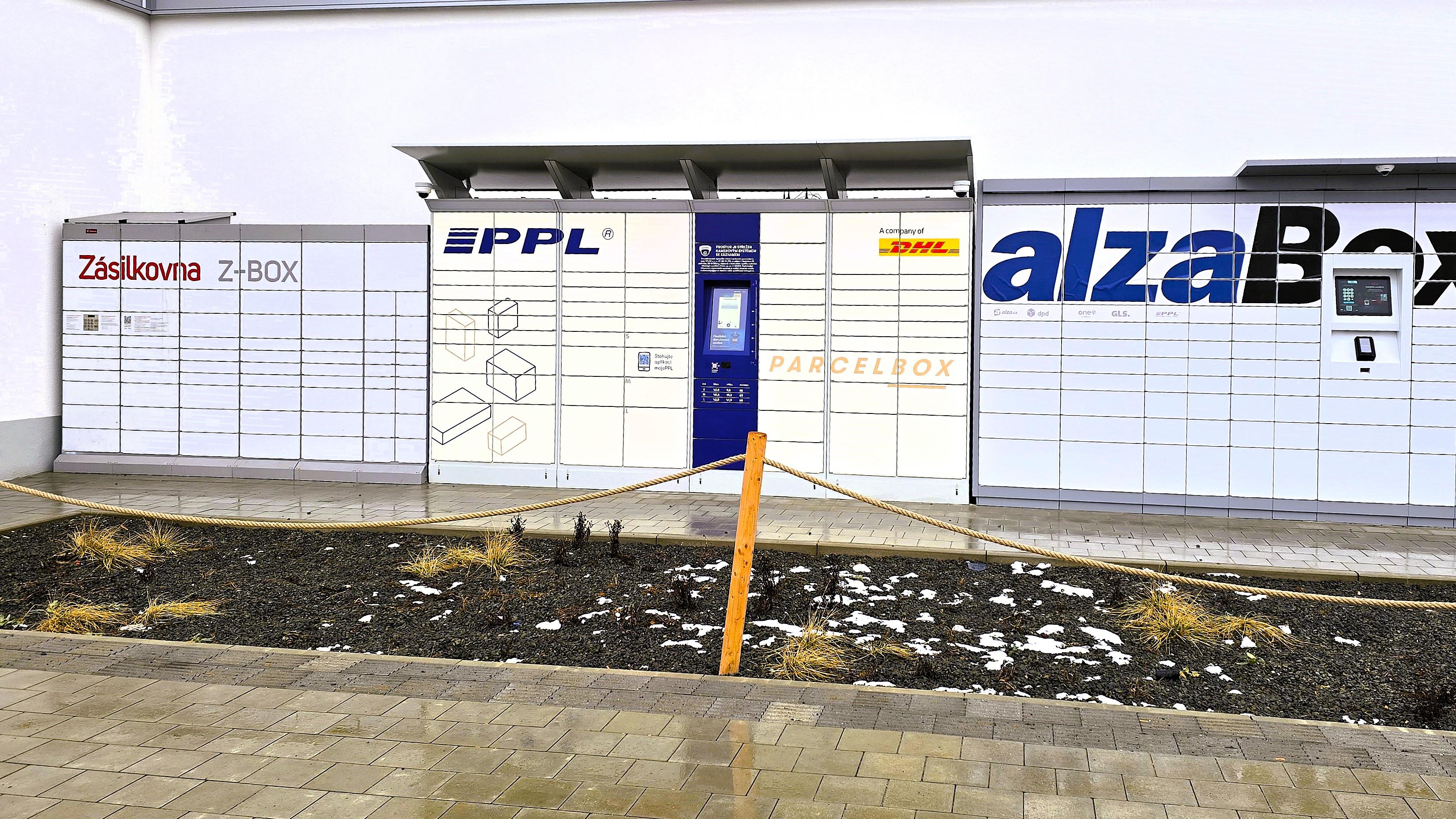 Z-BOX