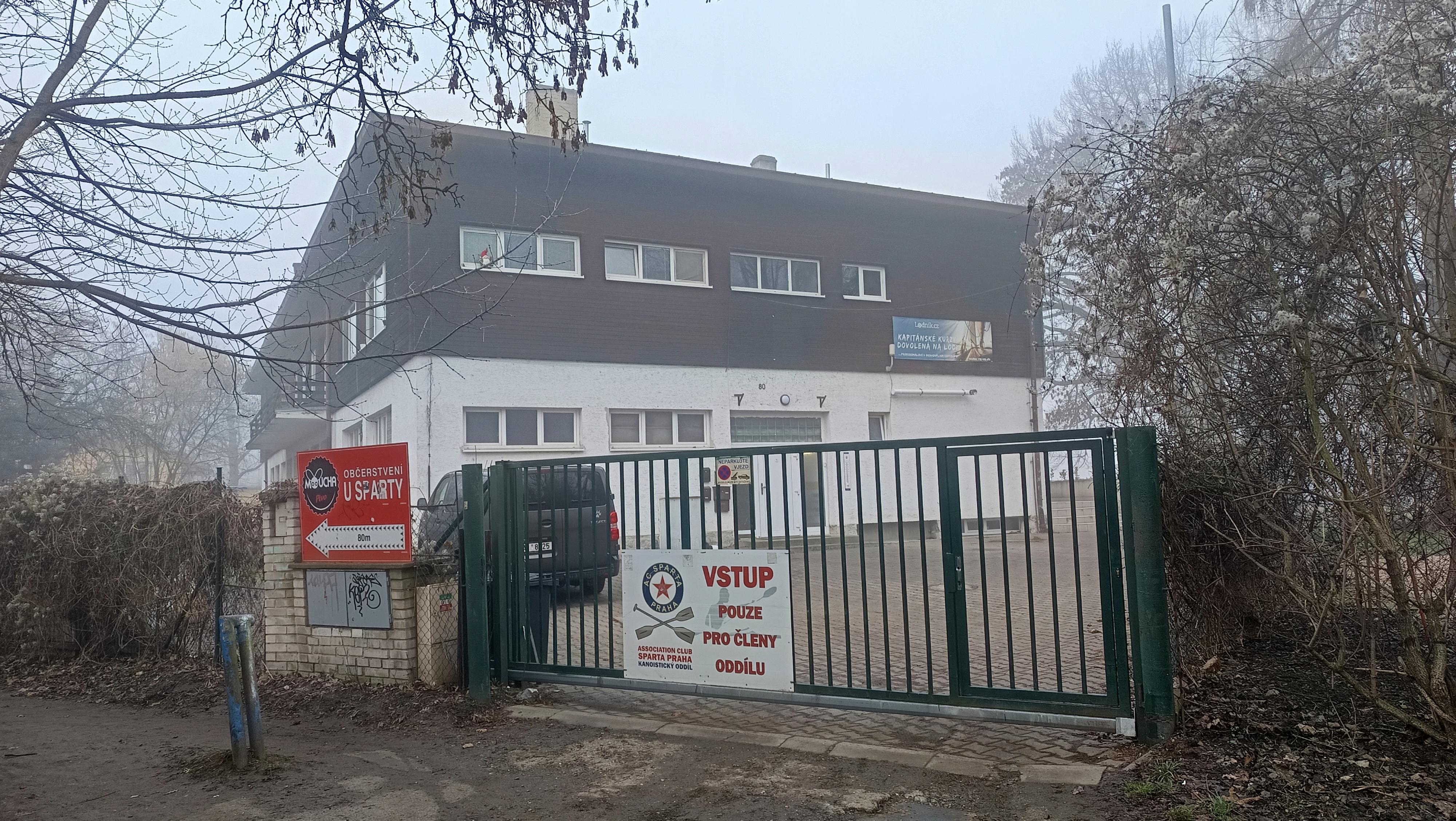 Areál loděnice Sparta Praha foto 3