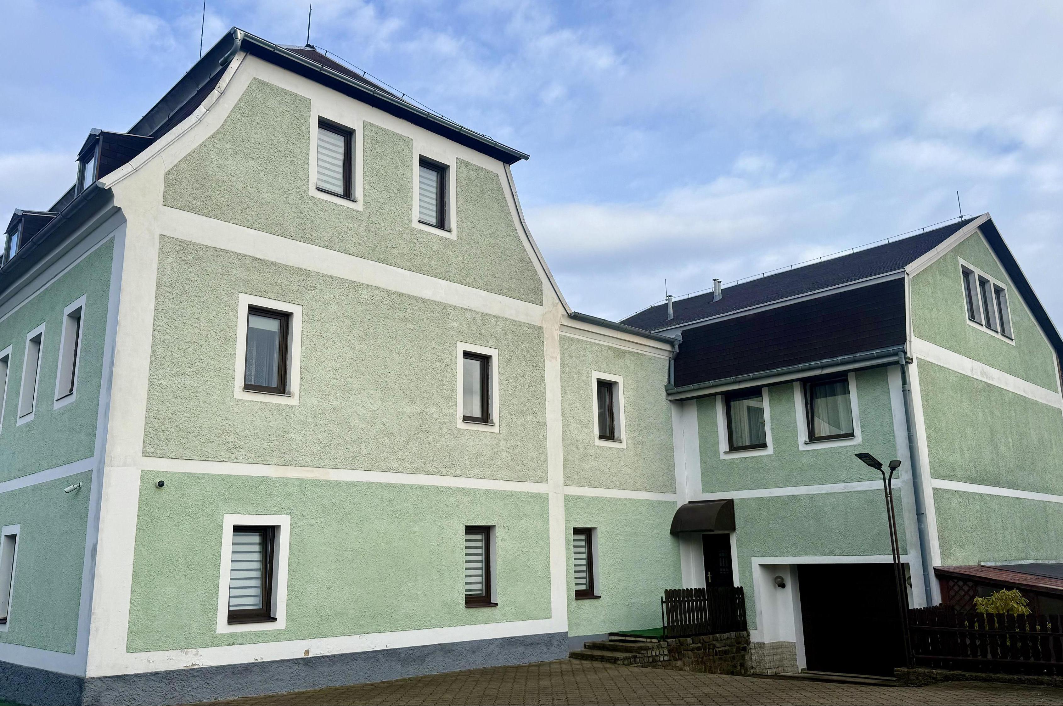 Prodej rodinného domu pro bydlení a podnikání