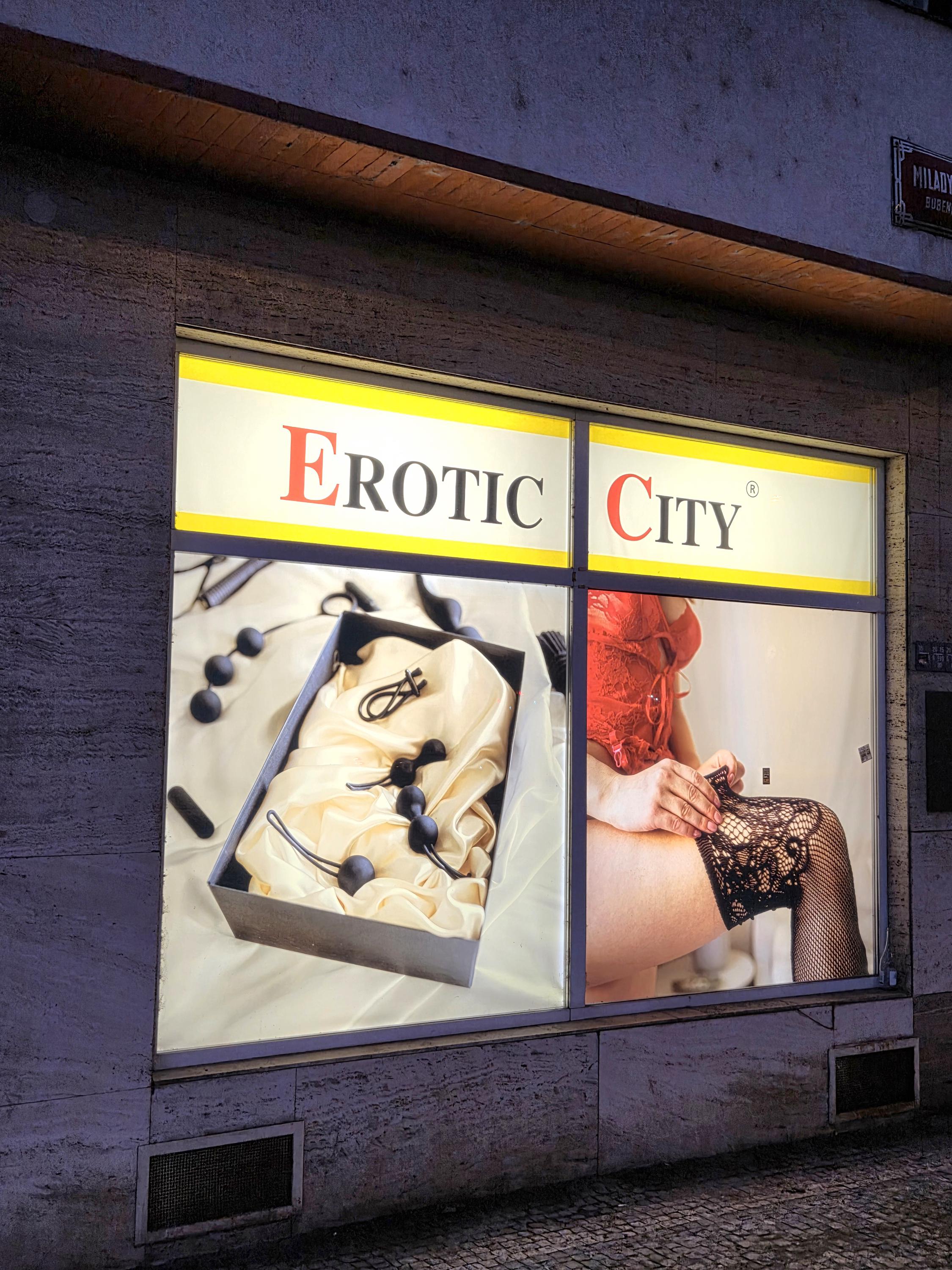 Erotic City foto 6
