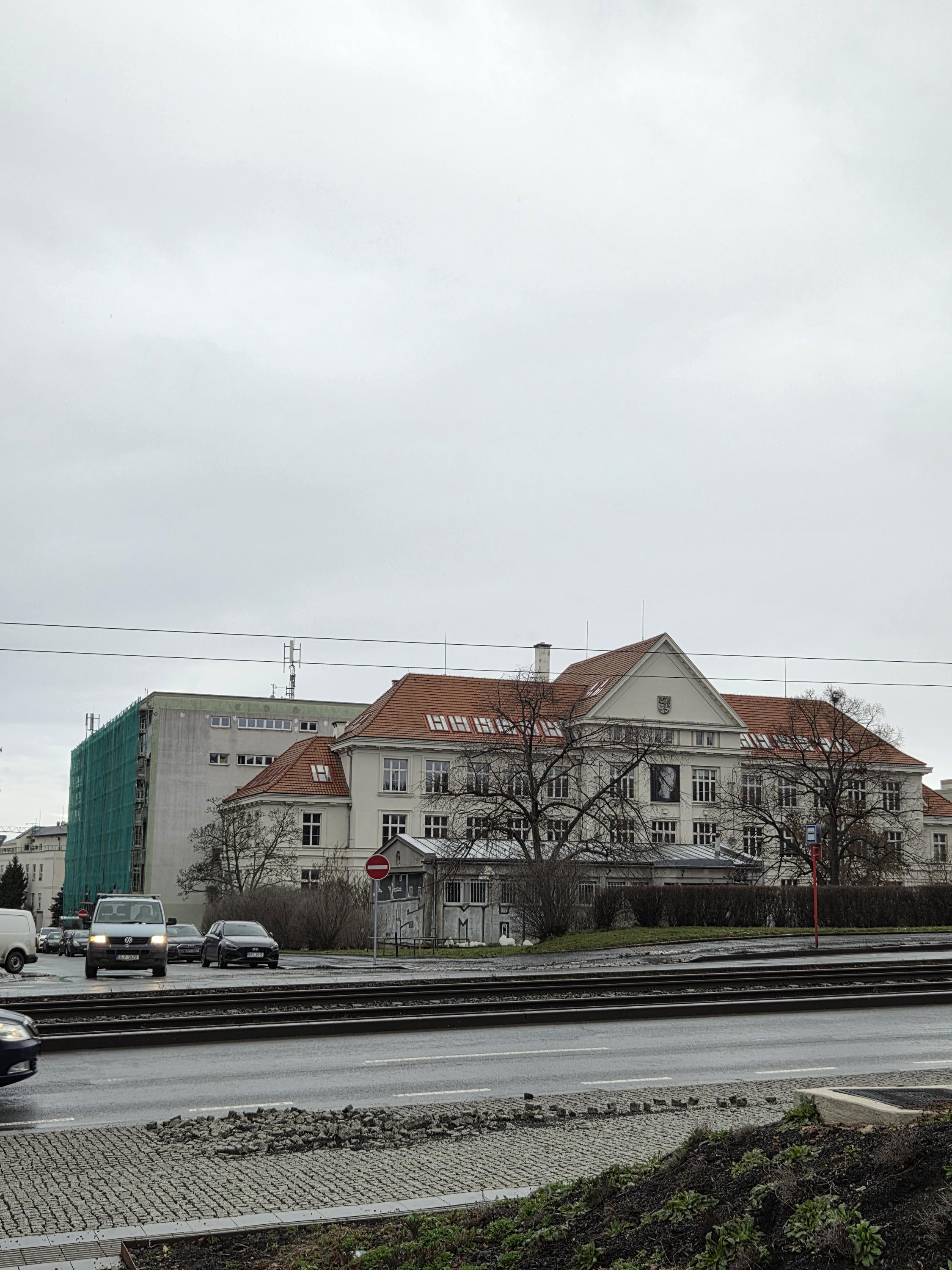 Vyšší umělecká škola Václava Hollara foto 5