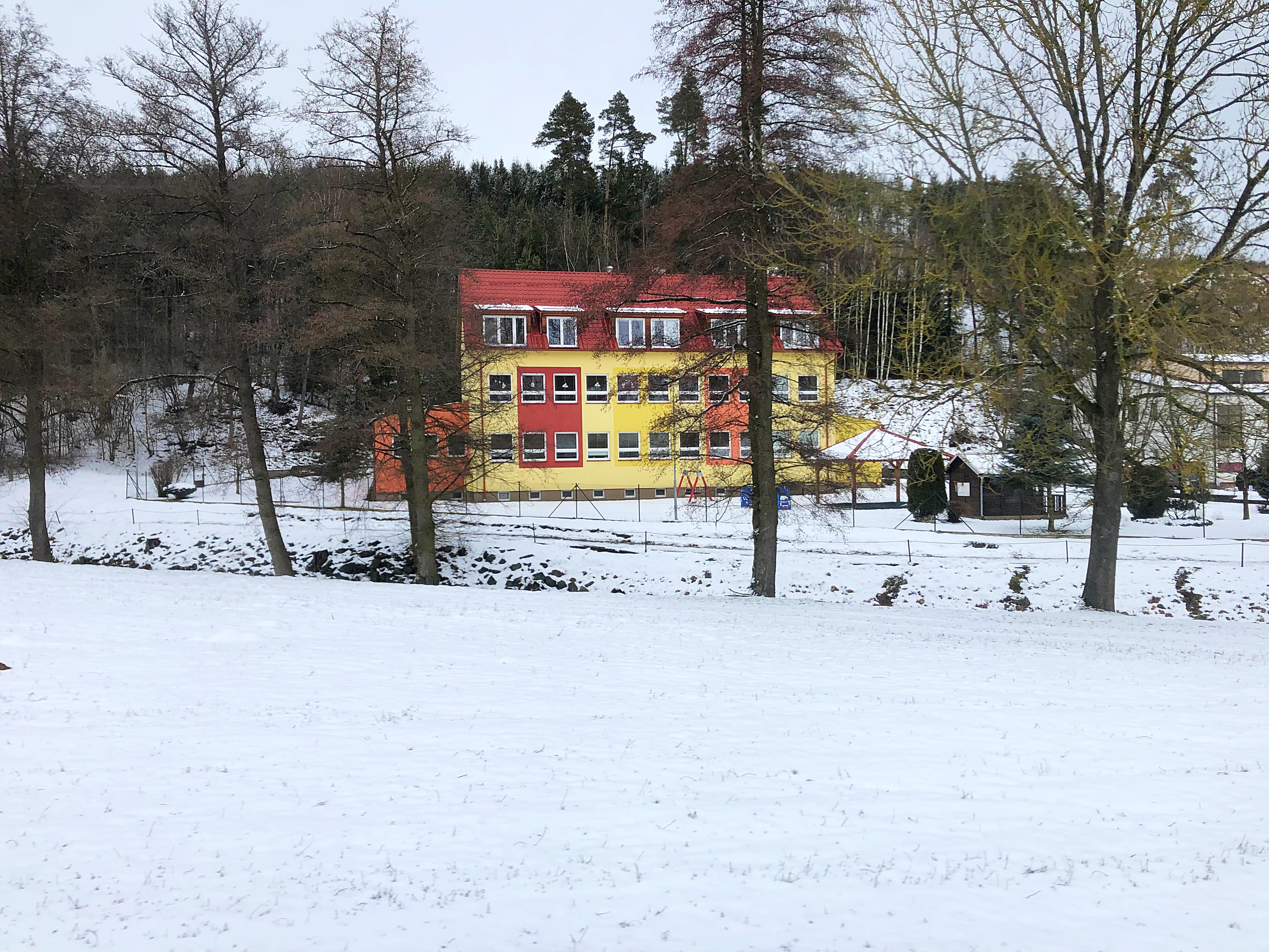 ZŠ a MŠ Rožná foto 4