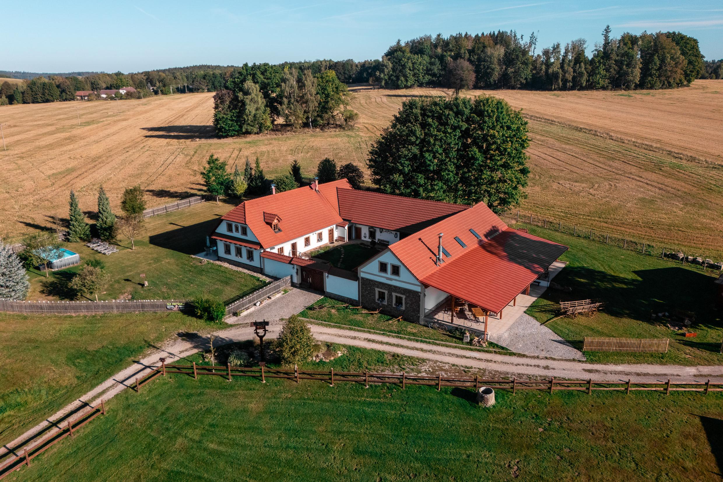 Luxusní penzion Vysočina, pozemek téměř 30 000m2