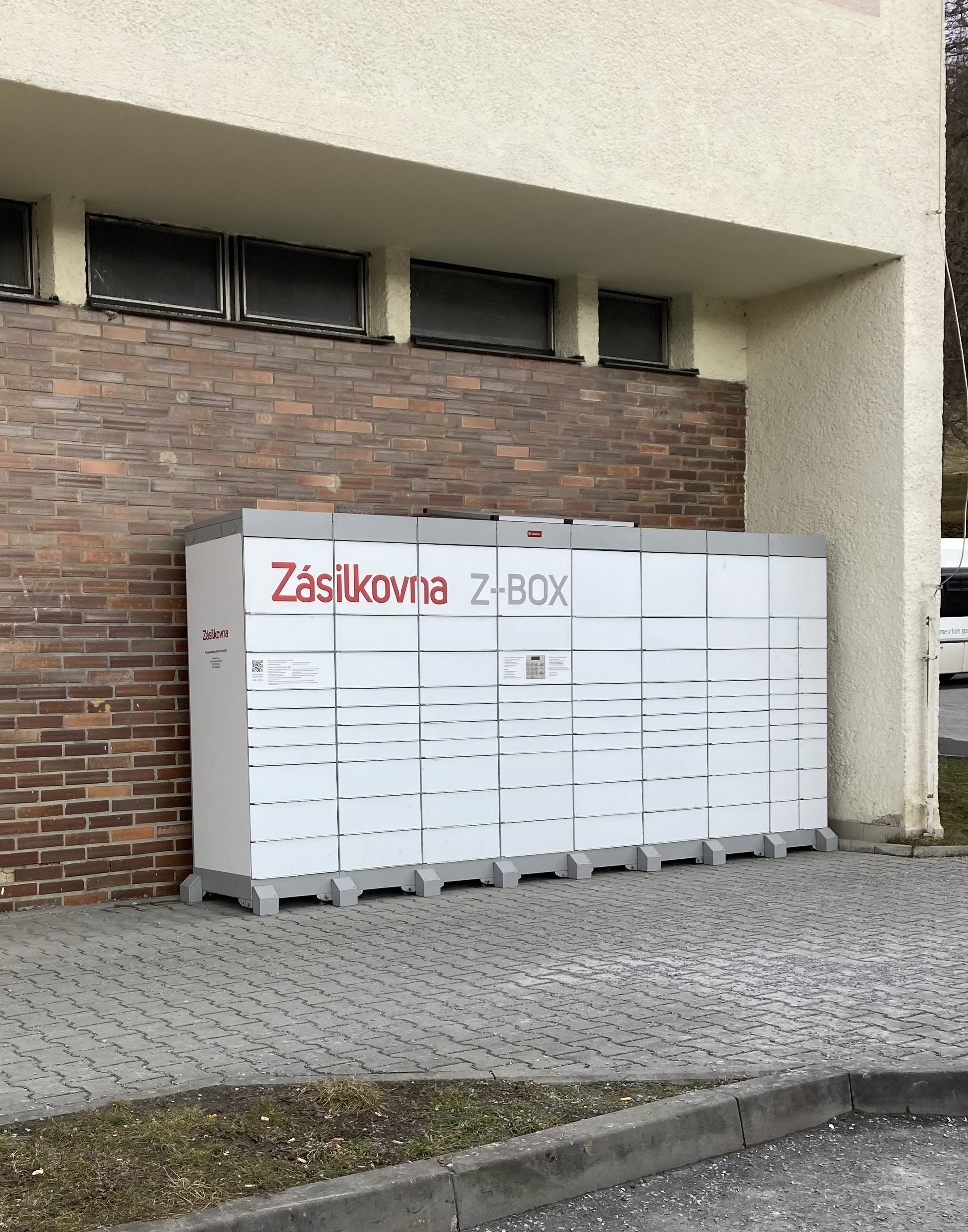 Z-BOX foto 2