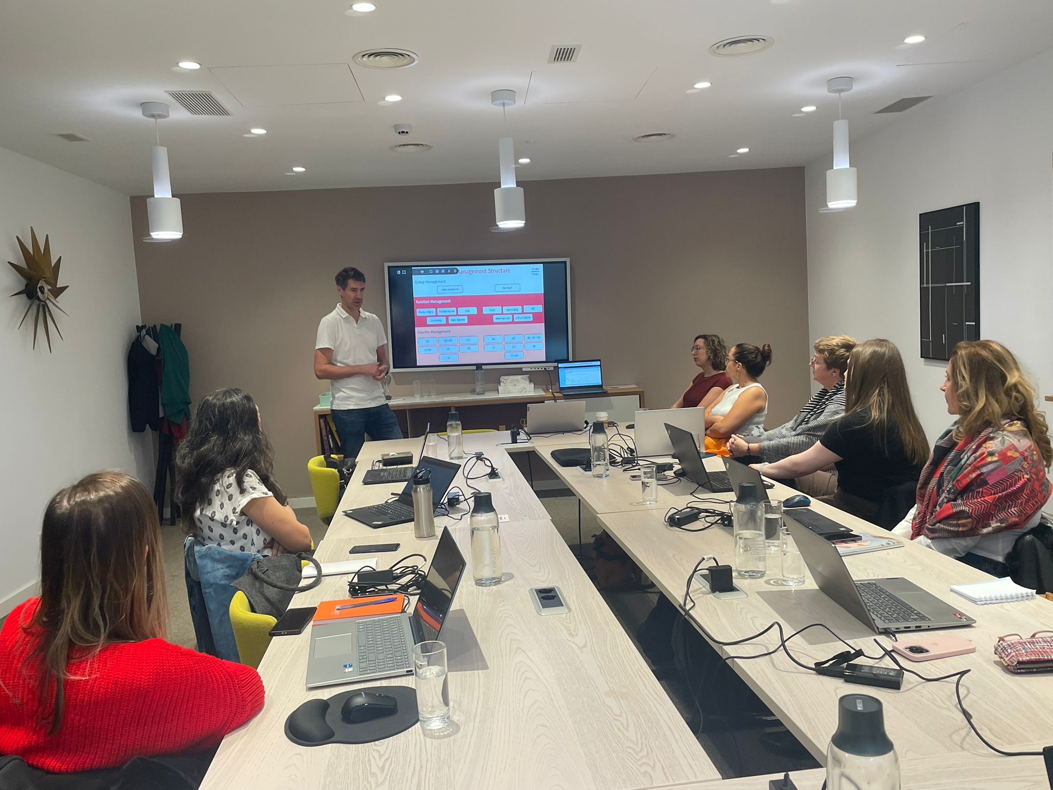 Tender Service, s. r. o. – Veřejná-soutěž.cz foto 3