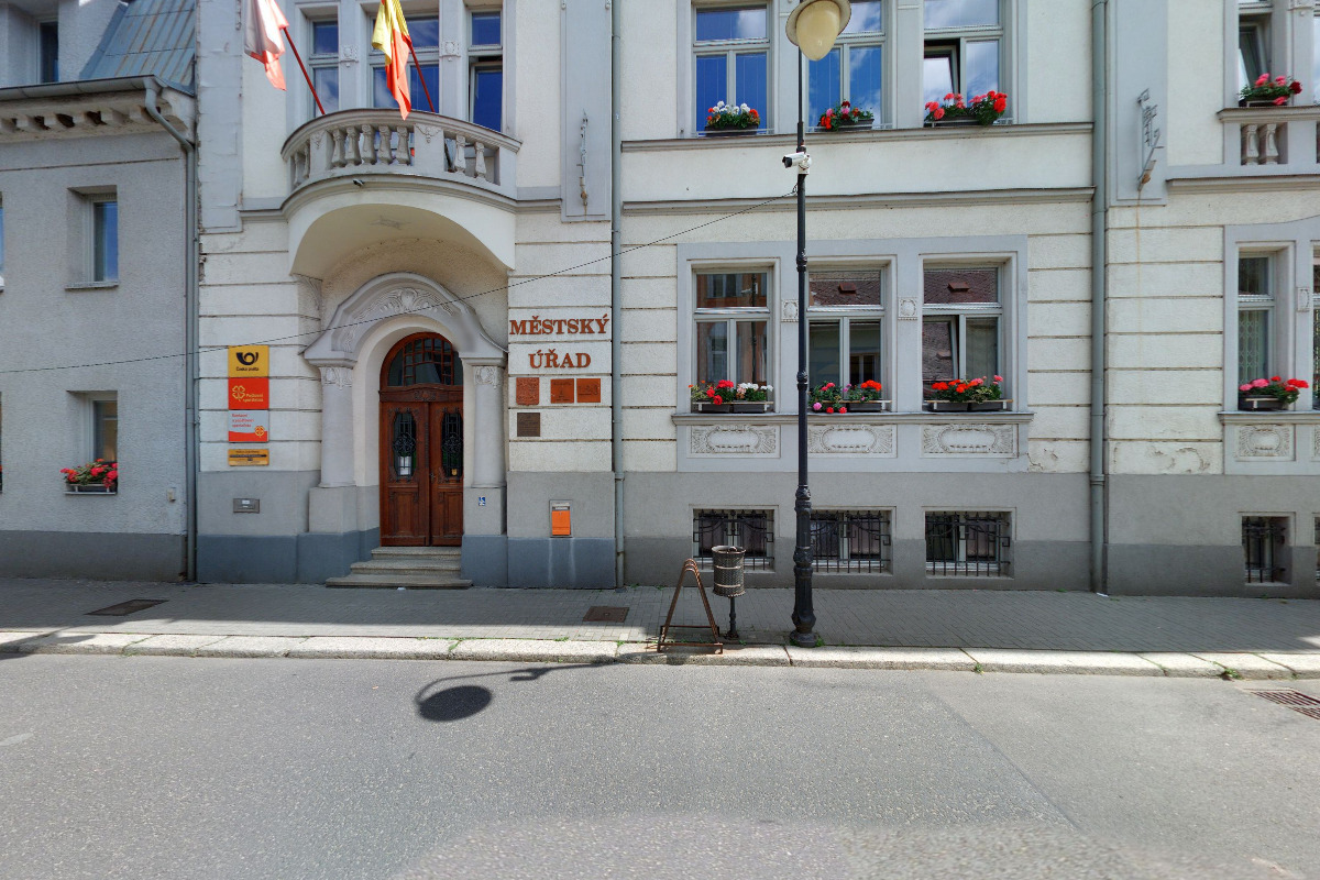 Mimoň - městský úřad foto 2