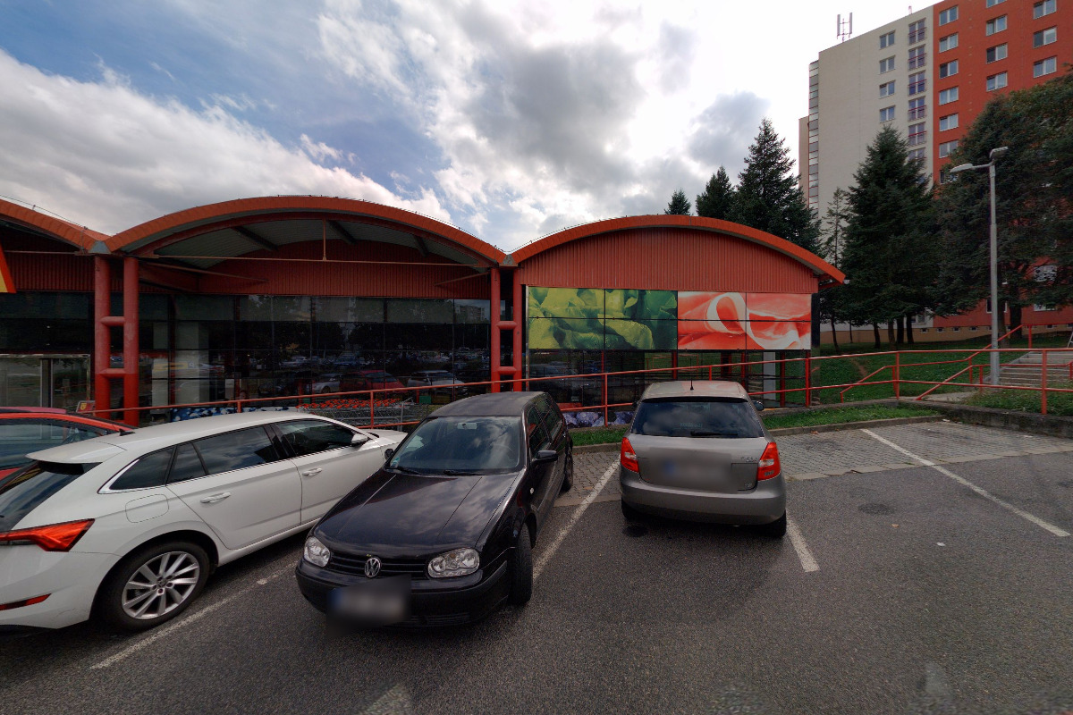 Tabák Valmont foto 2