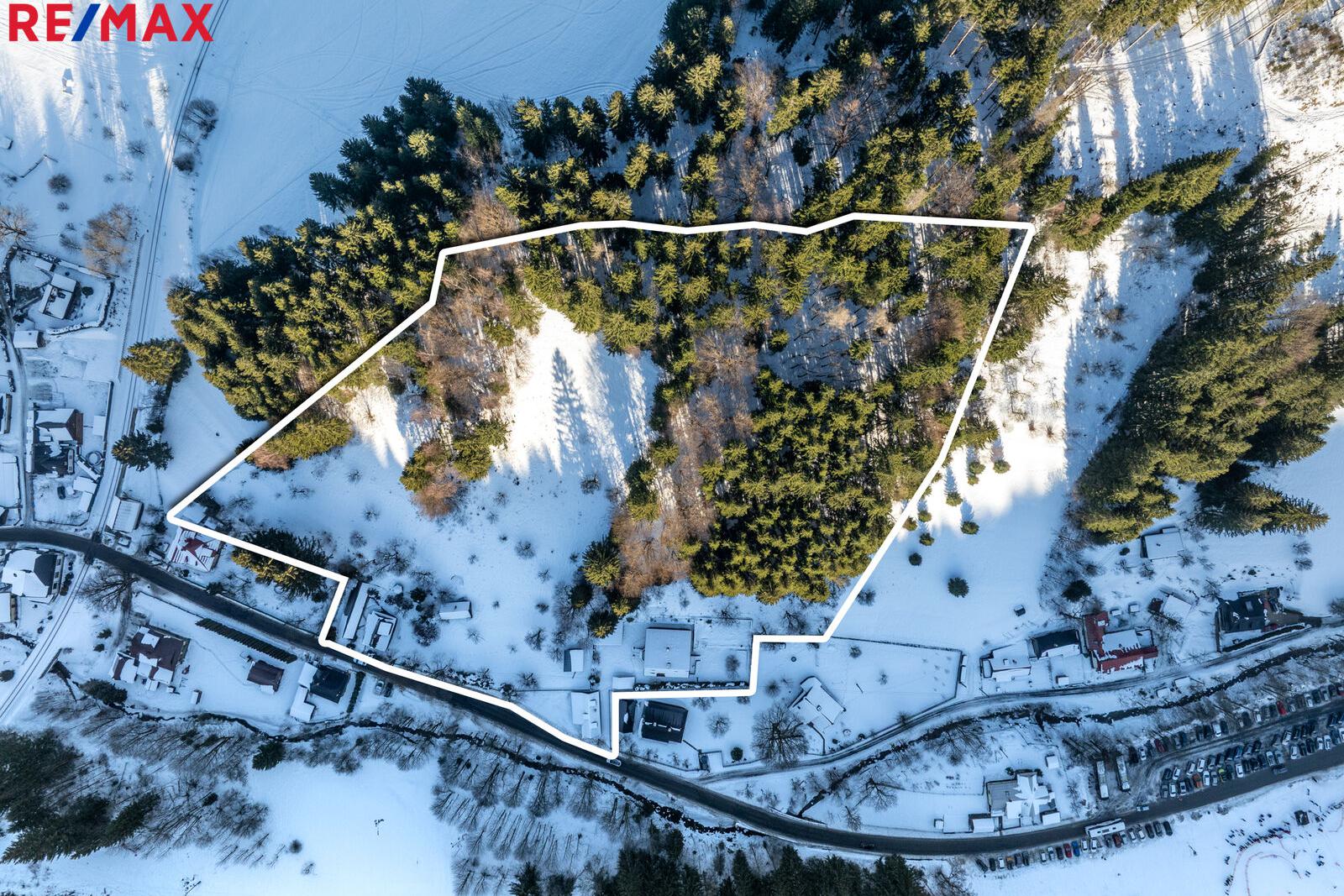 Prodej chalup a lesů ve Velkých Karlovicích