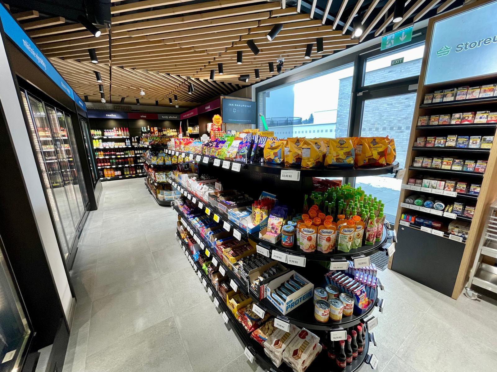 Futureshop 24/7 foto 6