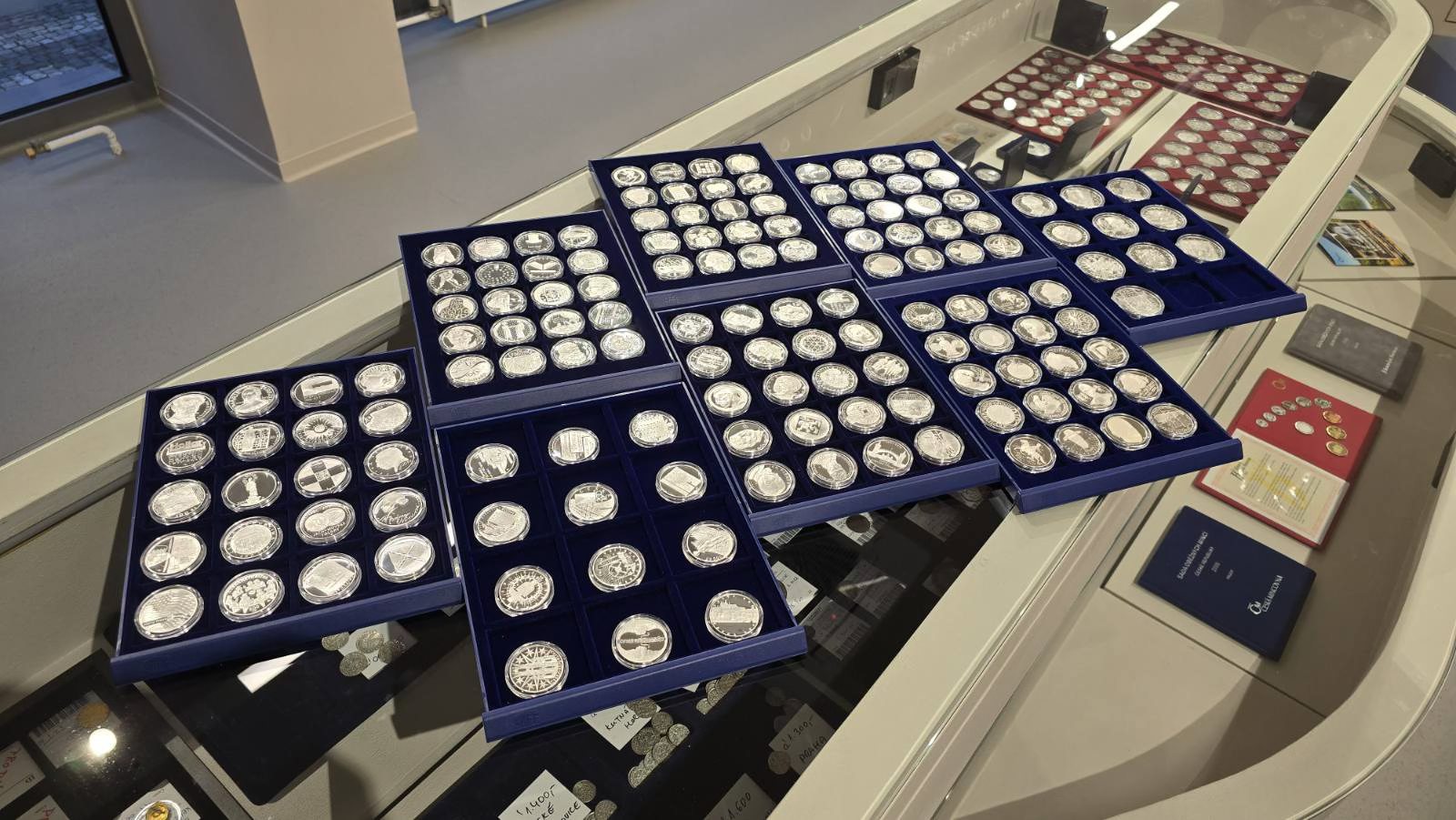 Numismatika MACHO & CHLAPOVIČ foto 2