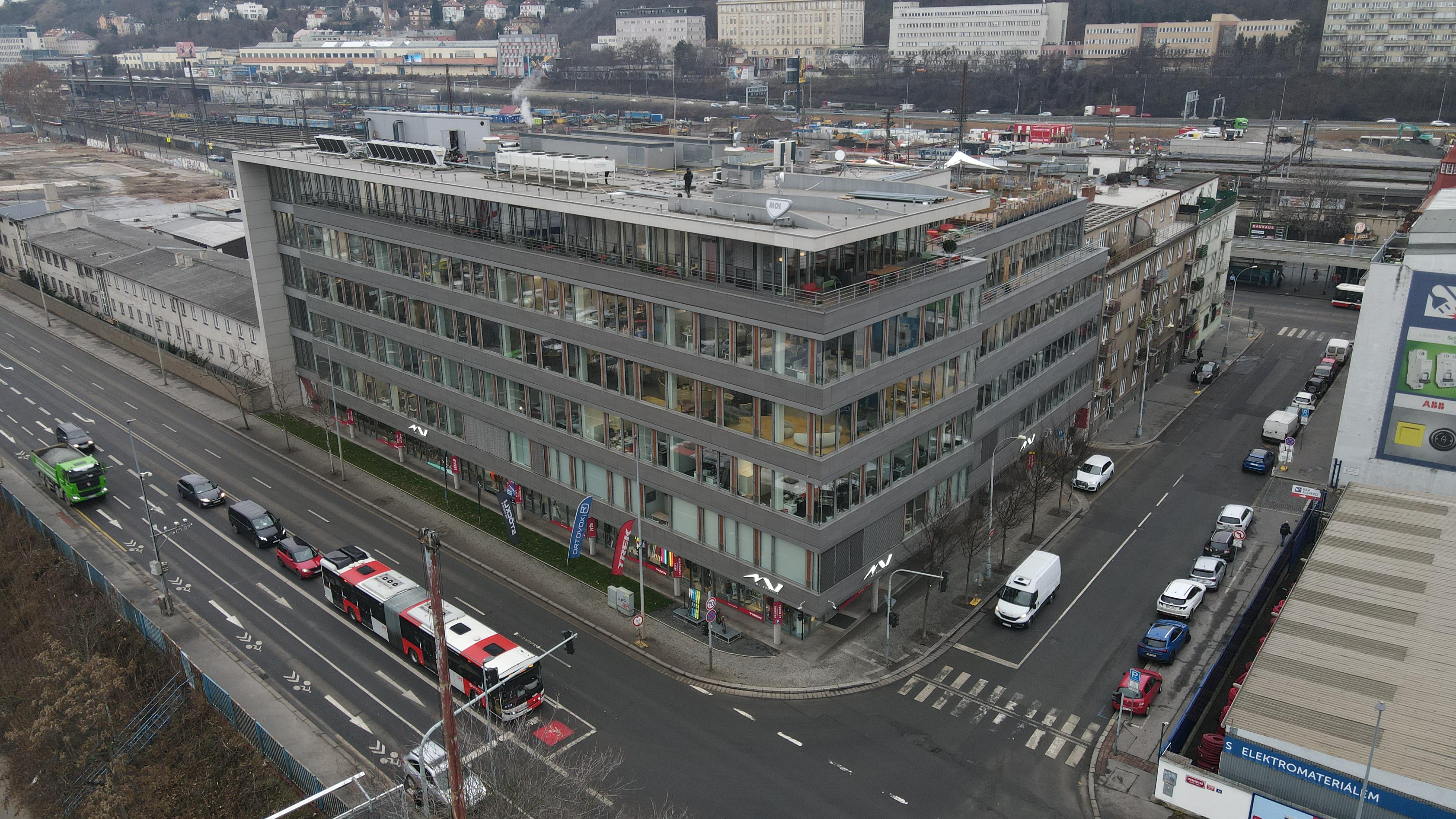 MOL Česká republika, s.r.o. foto 2