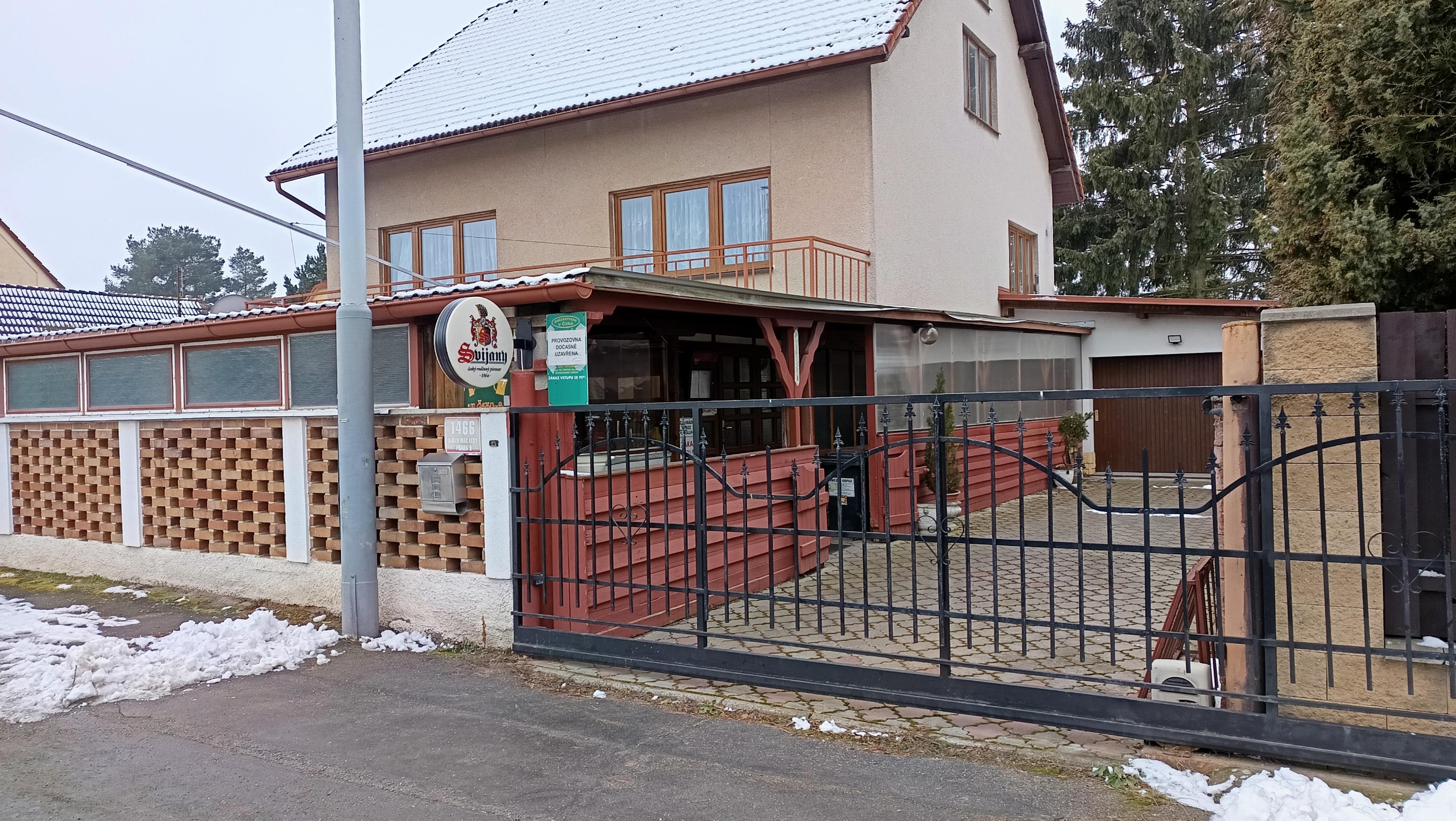 Restaurace Nadějovská 1466 foto 1