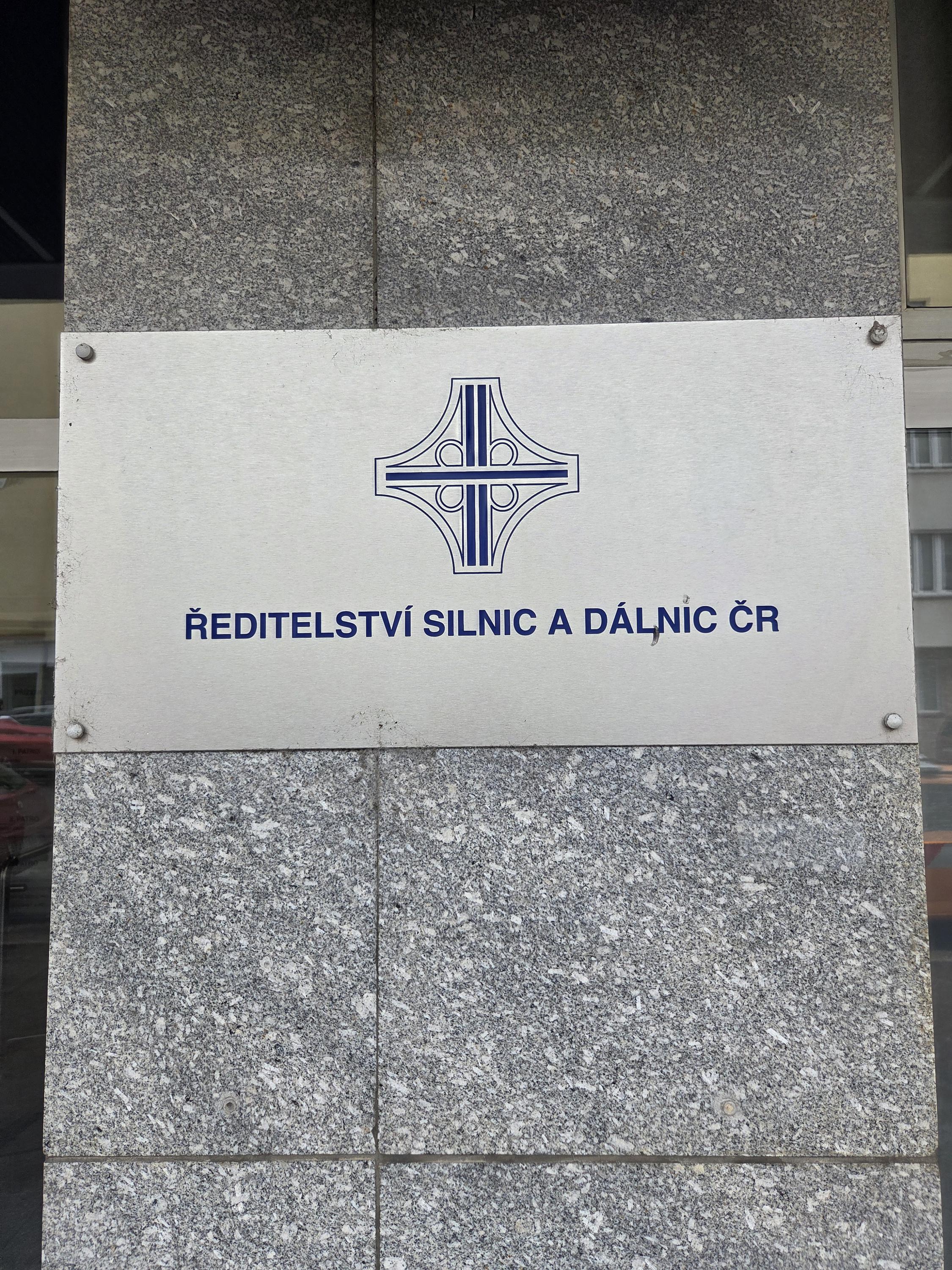Ředitelství silnic a dálnic ČR s. p. foto 2