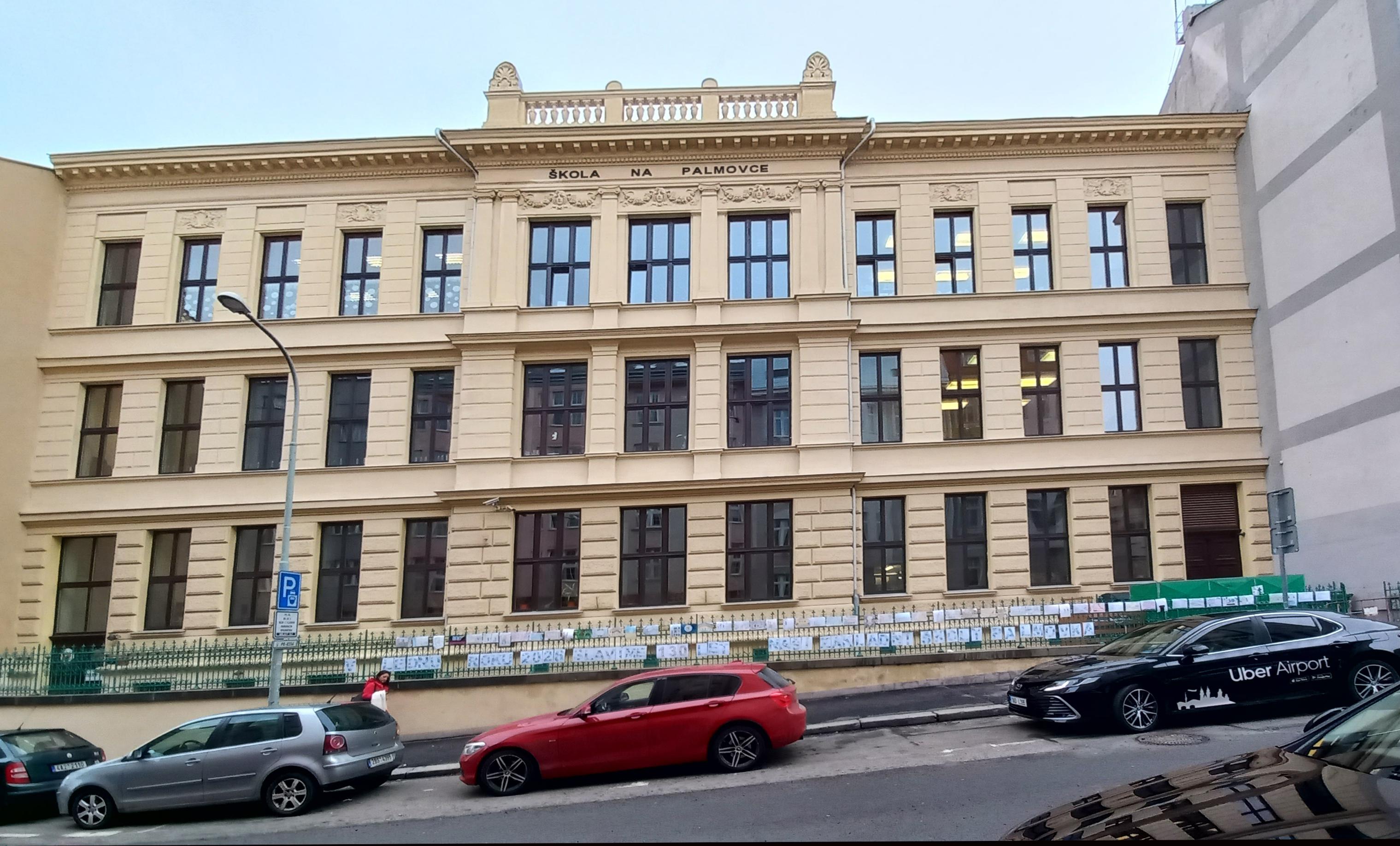 ZŠ Praha 8, Palmovka foto 2