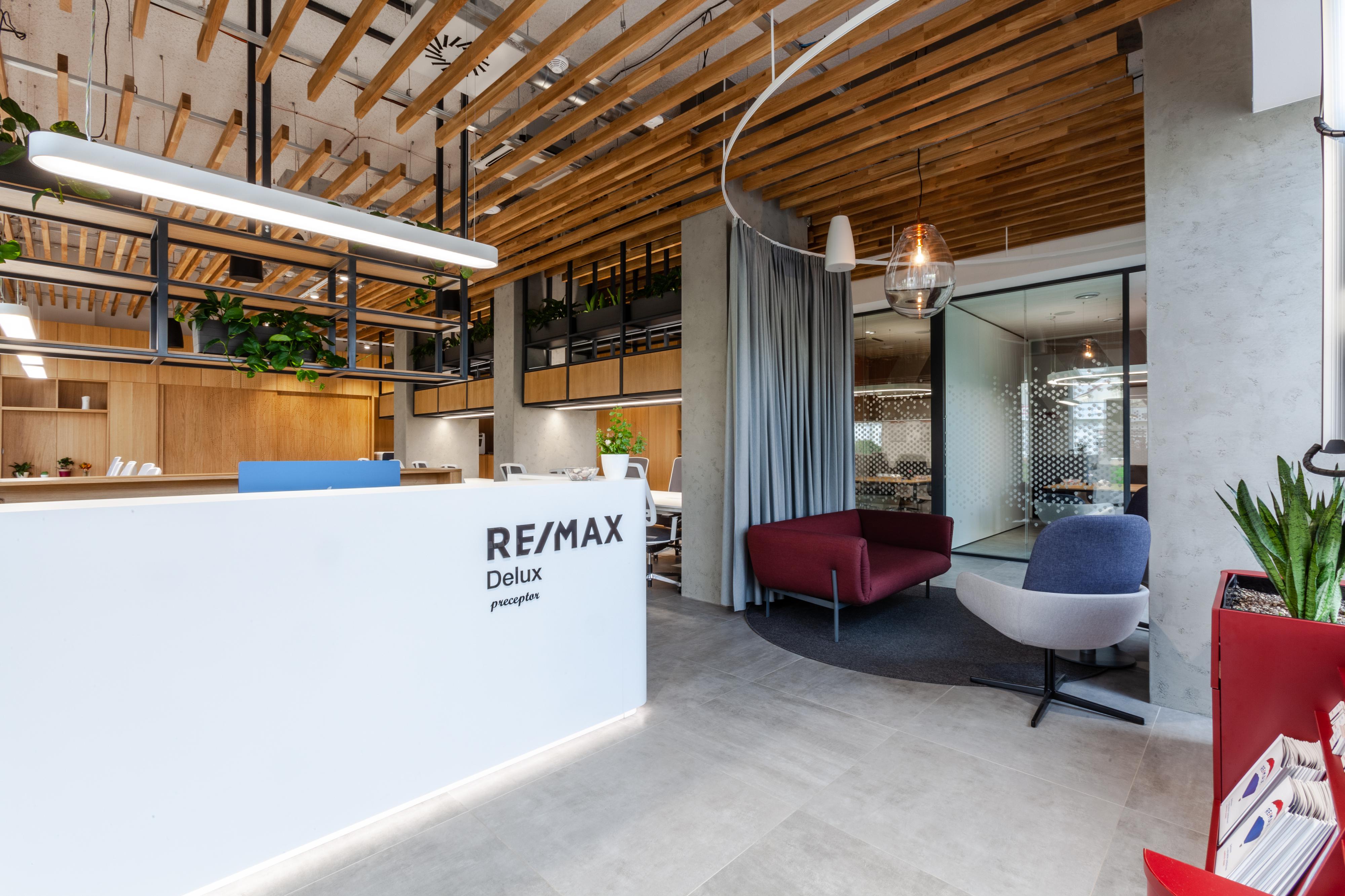 Ing. Dita Kopecká - Realitní makléřka RE/MAX Delux foto 3