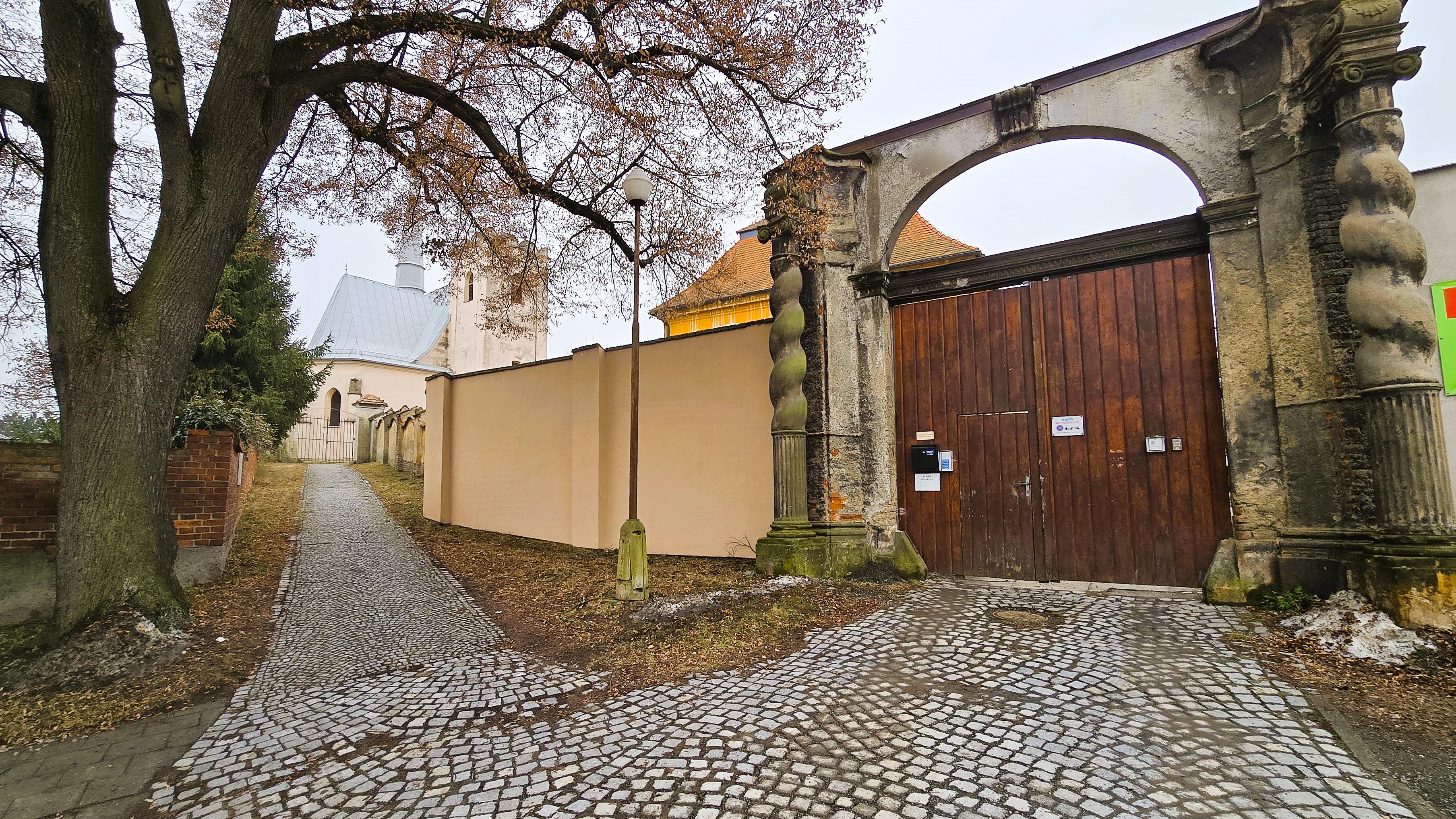 Římskokatolická farnost Olomouc - Slavonín foto 5