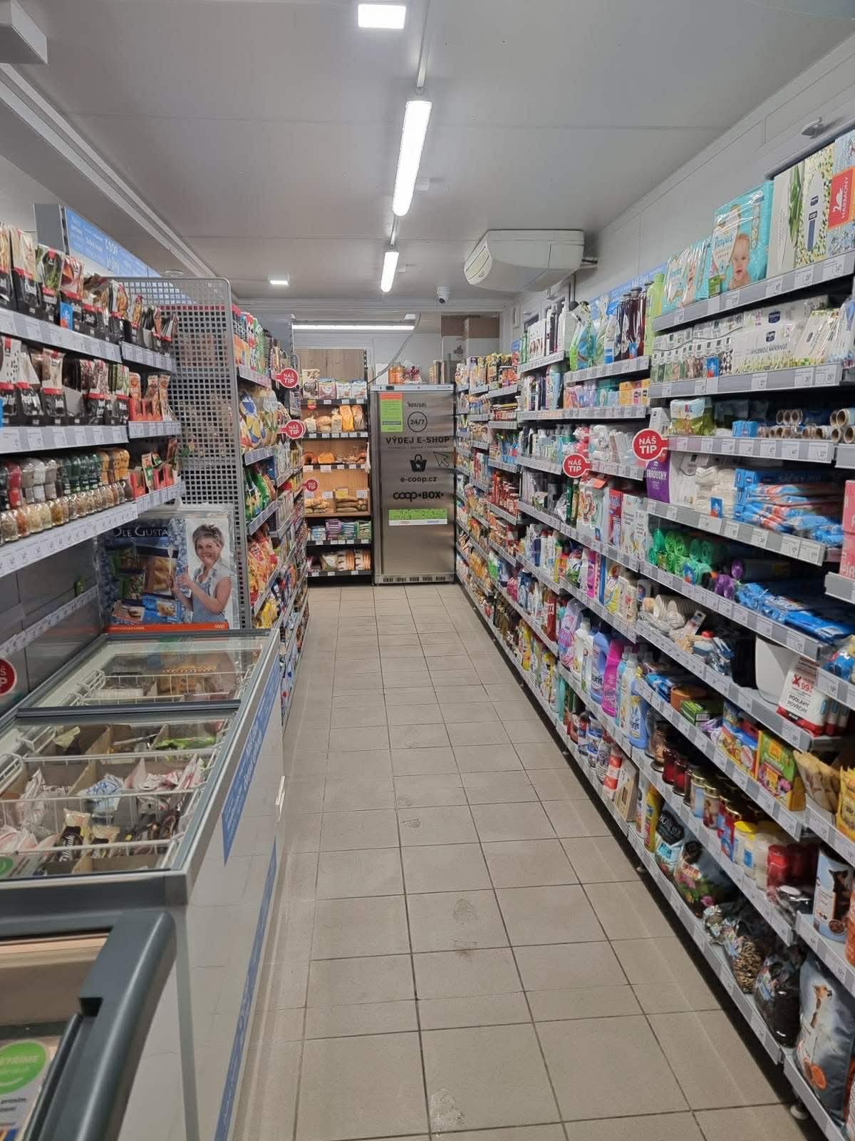 KONZUM 24/7 foto 2