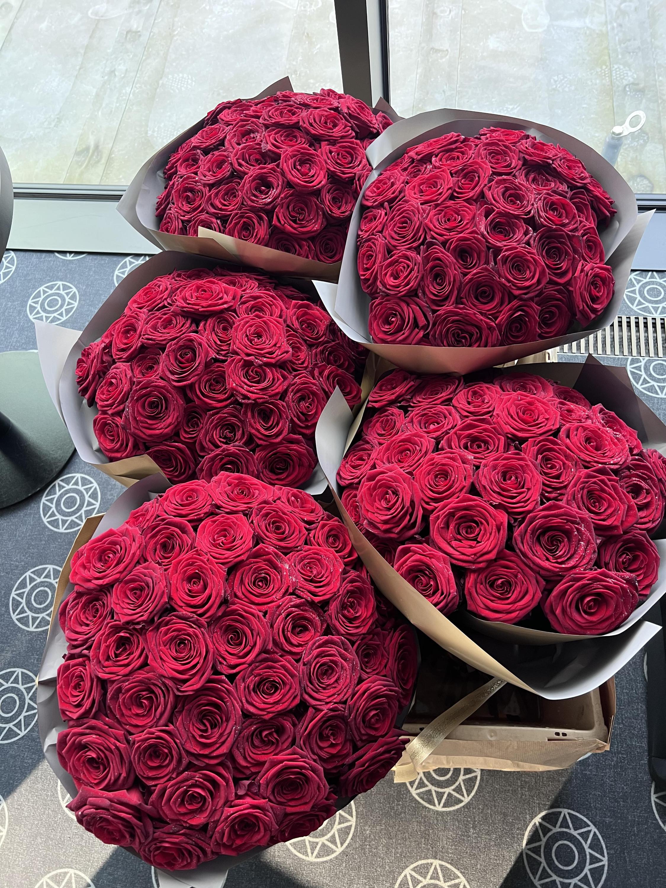 A|I BOUQUET 24/7 foto 6