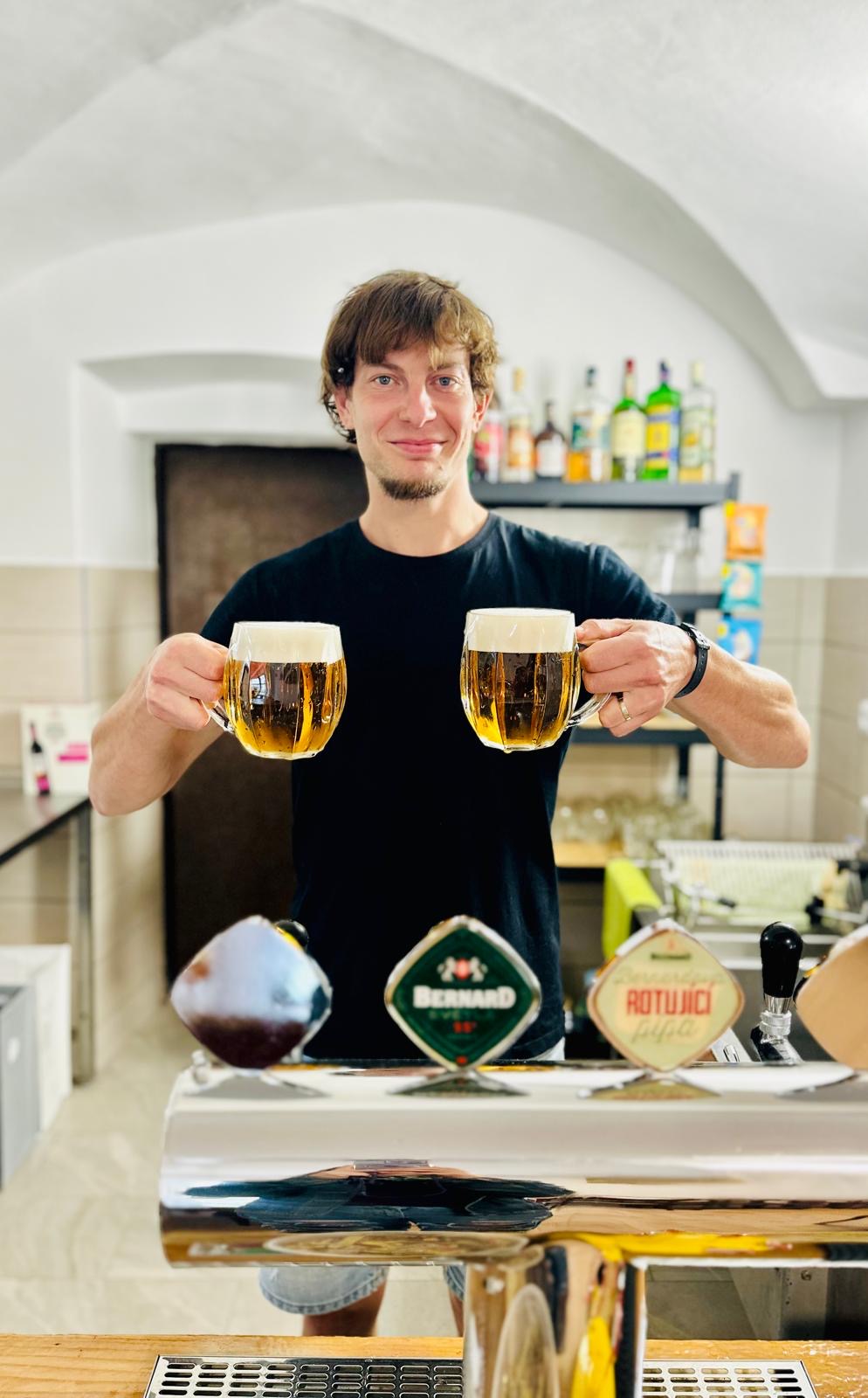 Hospůdka na návsi foto 2