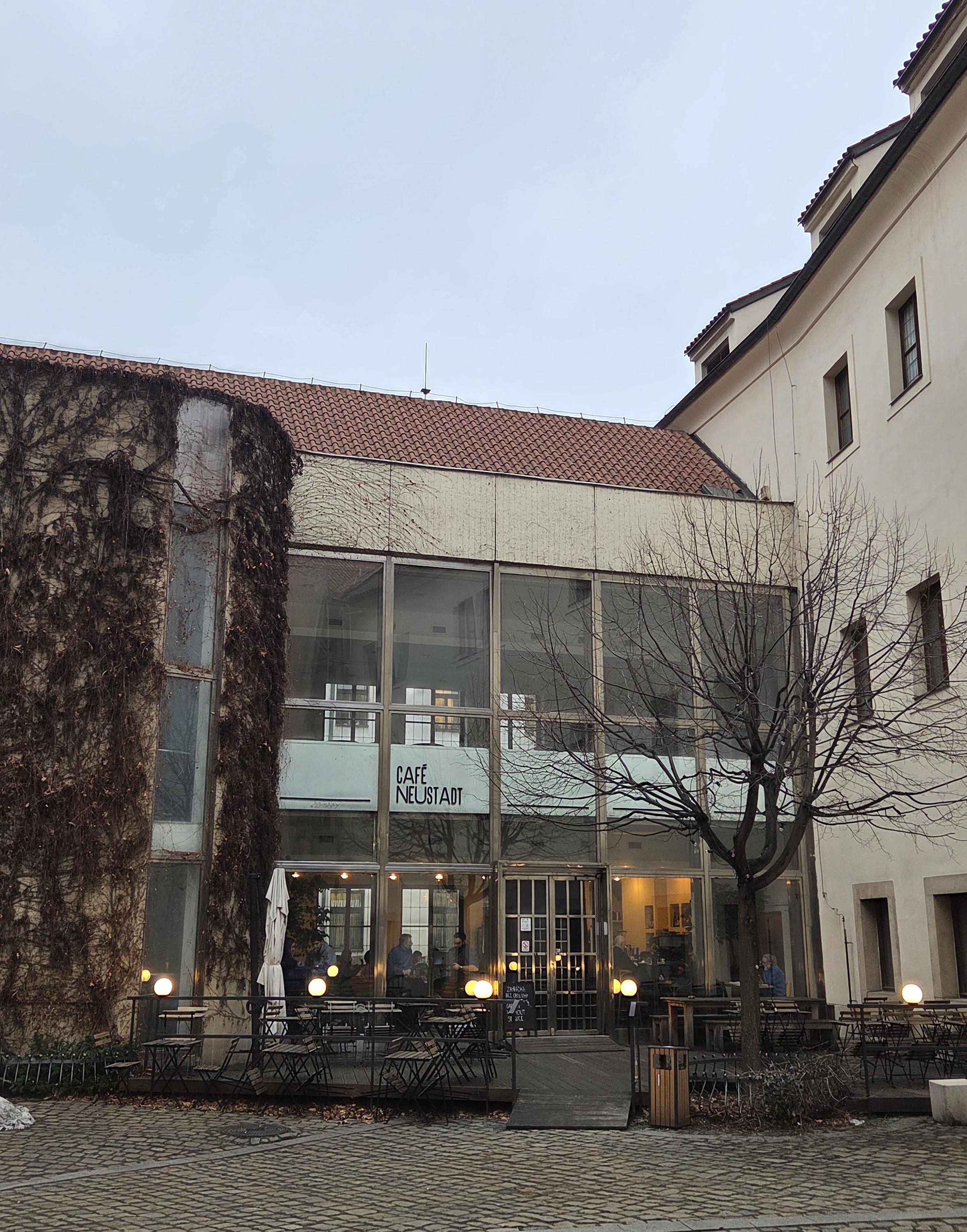 Café Neustadt foto 4