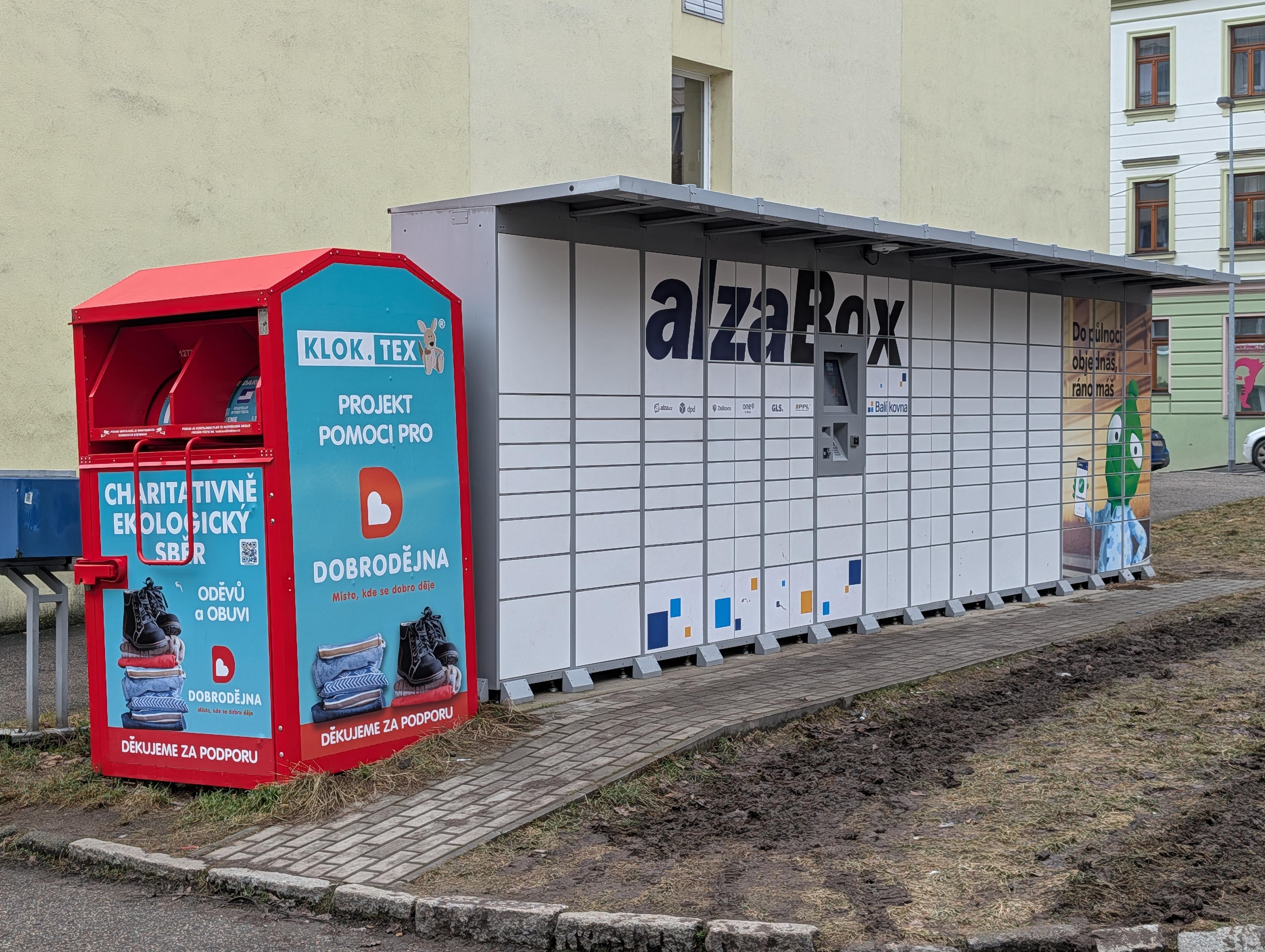 AlzaBox