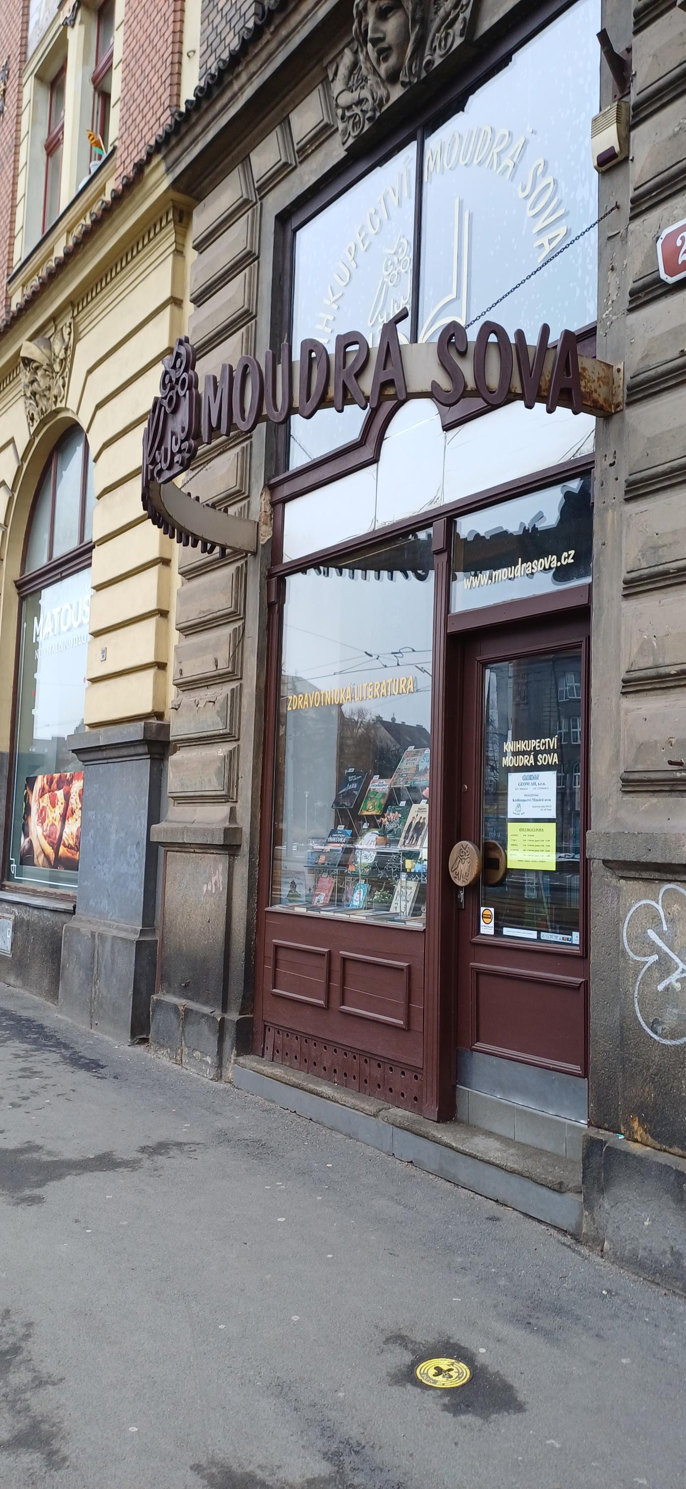 Knihkupectví Moudrá sova foto 2